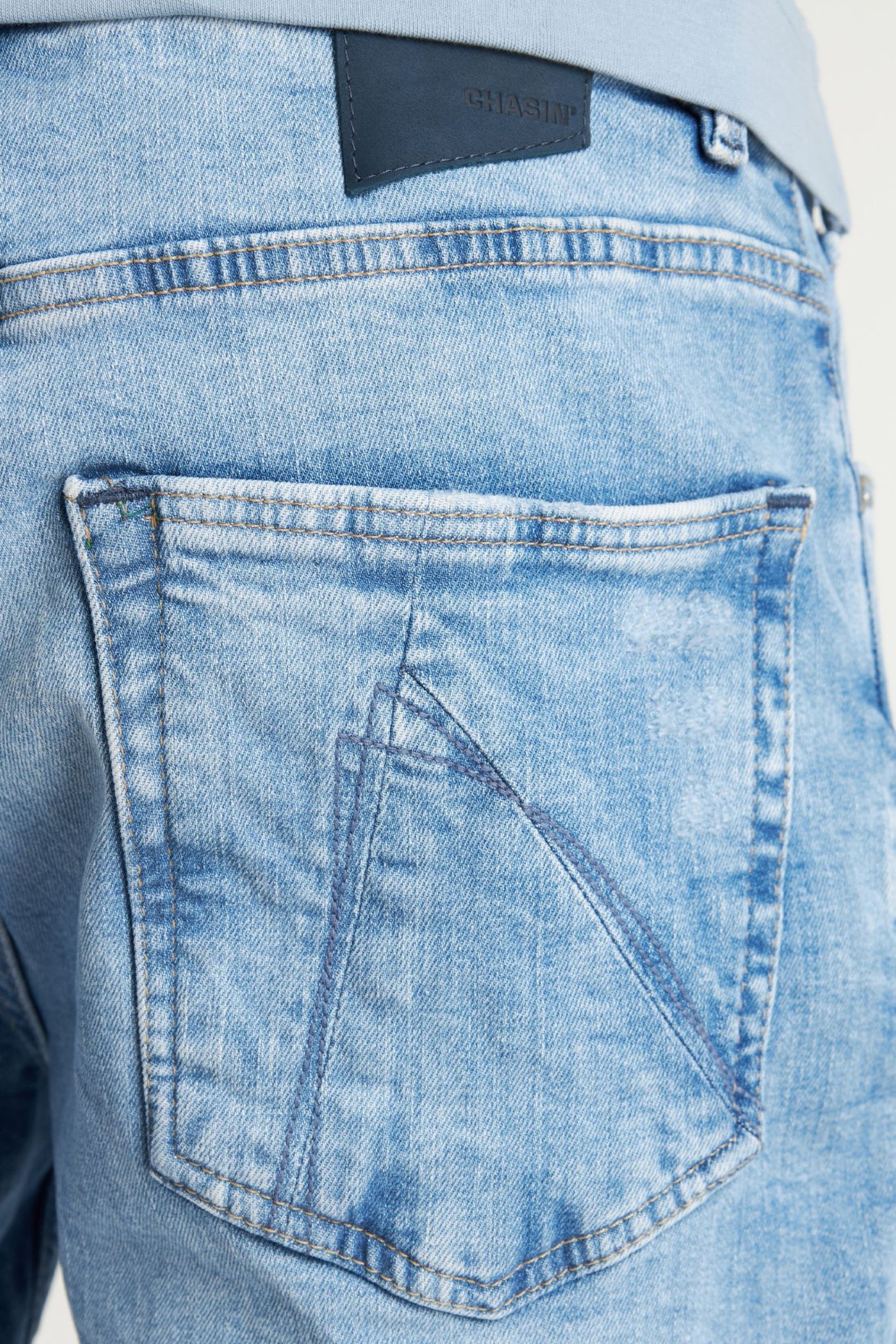 EGO.S CRAW BERMUDA/SHORT BLEACHED DENIM 5