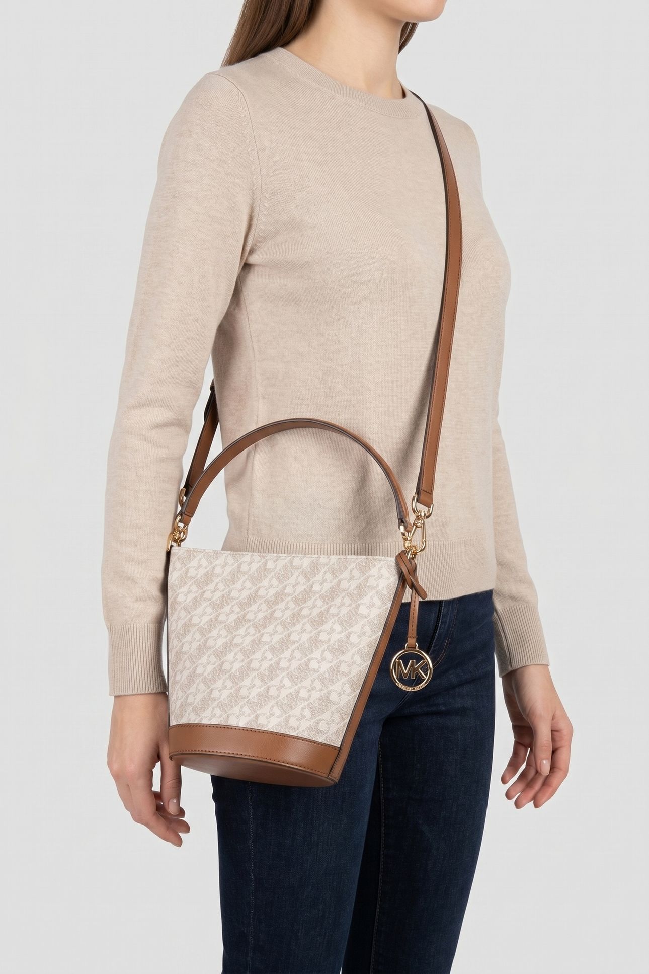 SMALL BUCKET CROSSBODY VANILLA/LUGG 1