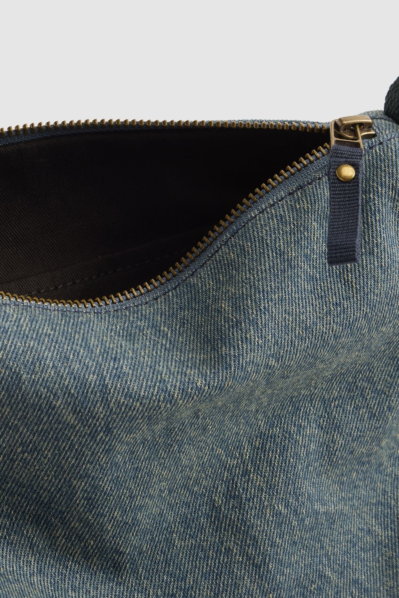 LEVI'S® ALI SMALL SHOULDERBAG 4