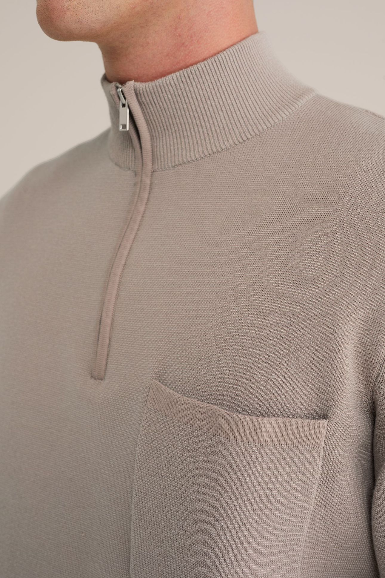 HALFWAY ZIPPER GREIGE 5