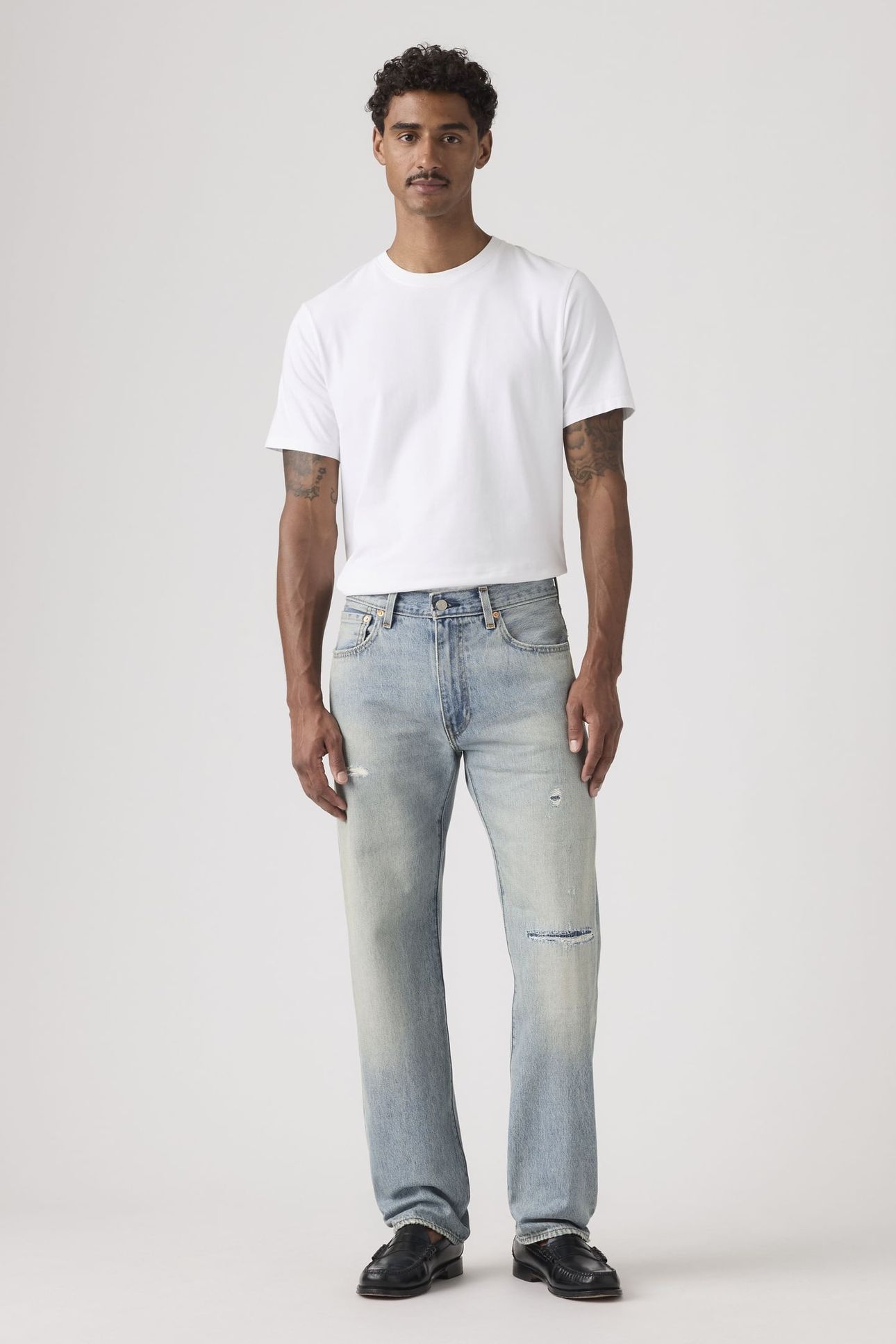 555™ RELAXED STRAIGHT JEANS 1