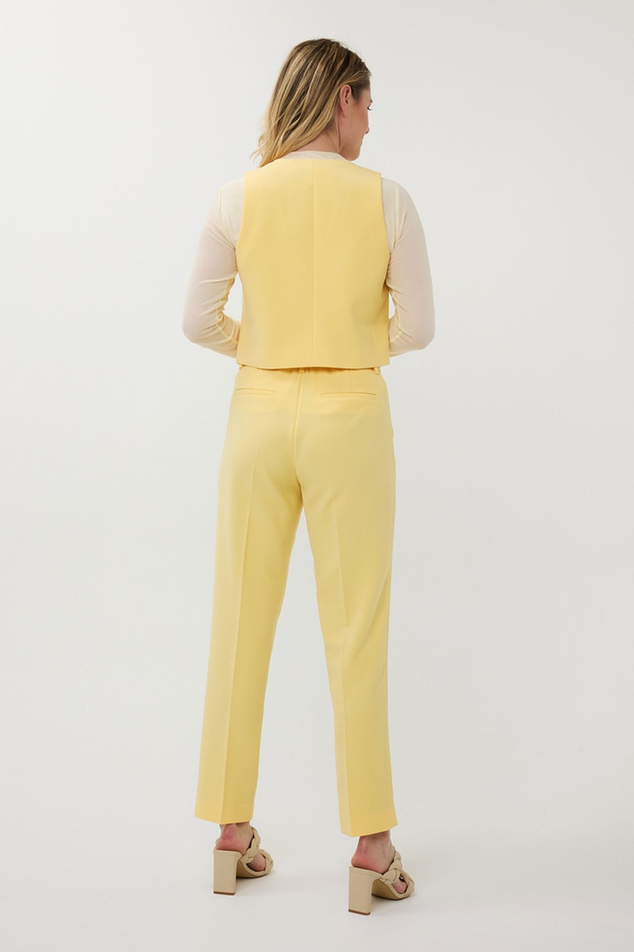 GILET SHORT CITY YELLOW 4