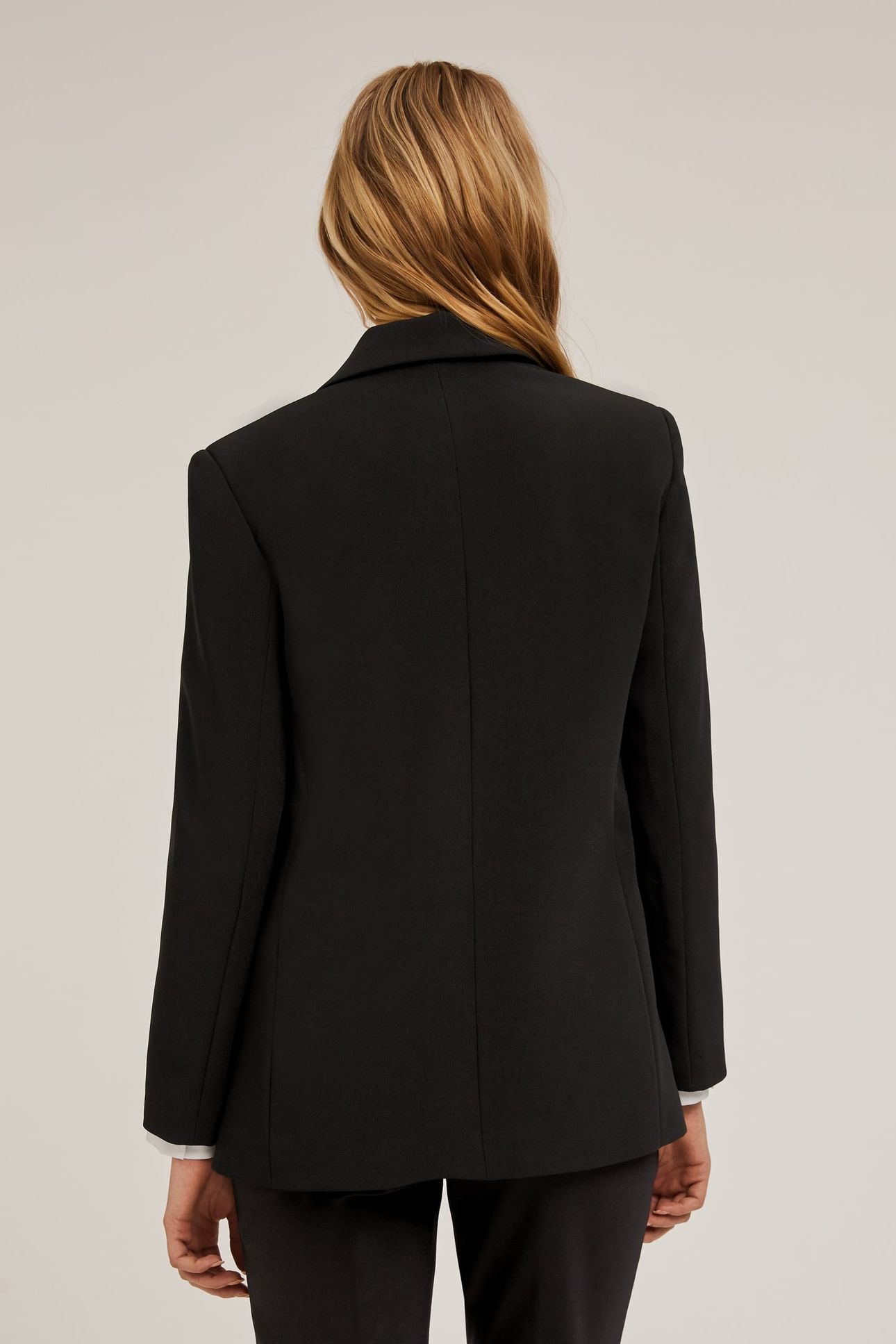 CREPE FABRIC JACKET WITH METAL CHAIN DETAIL BLACK 2