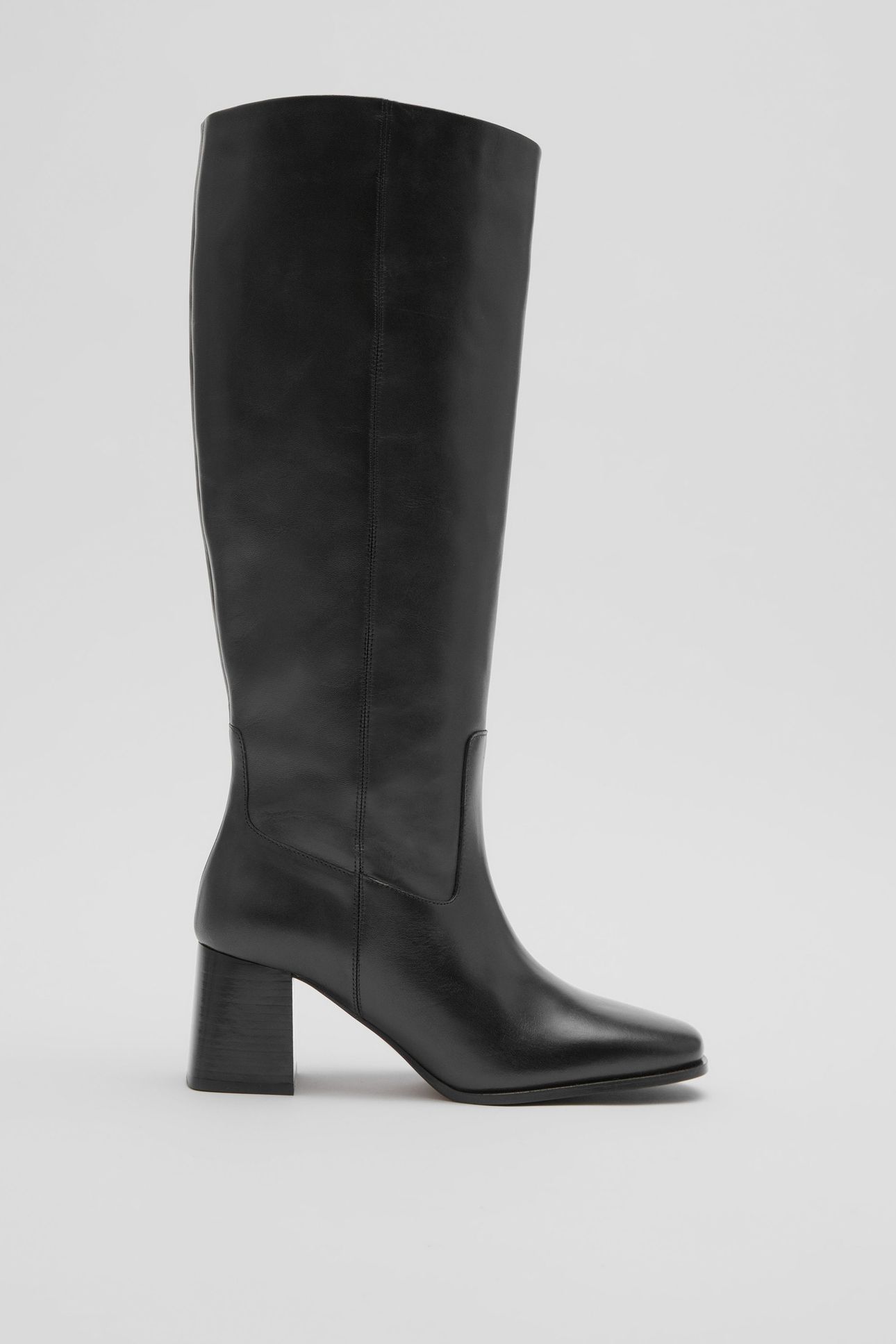 PIXIE BOOT HEEL BLACK 1