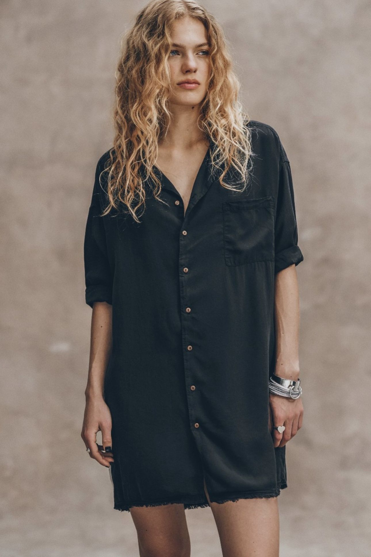 THE DARK SHIRT DRESS BLACK 2