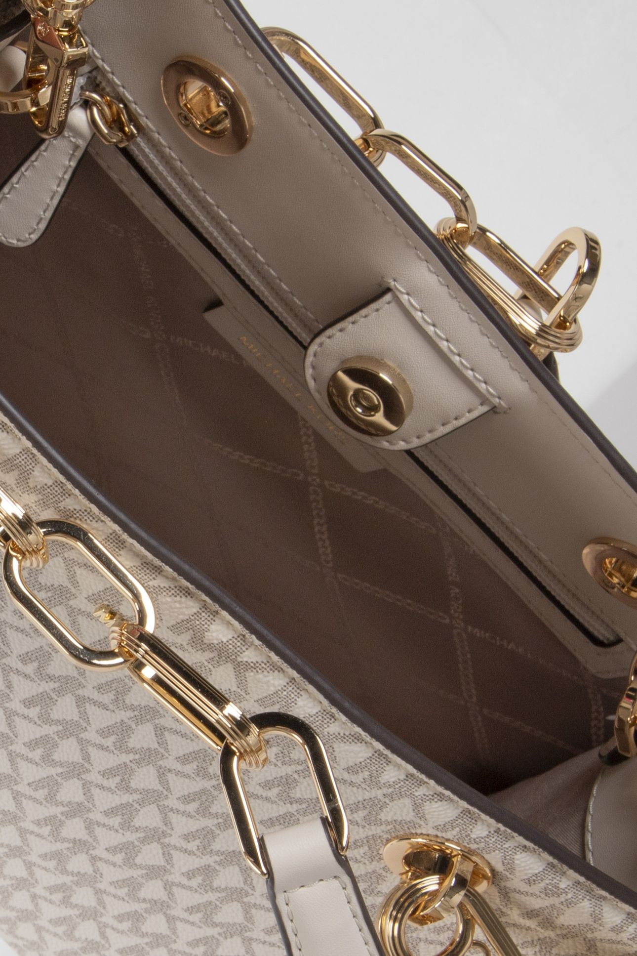 MEDIUM SATCHEL VAN/CREAM 4