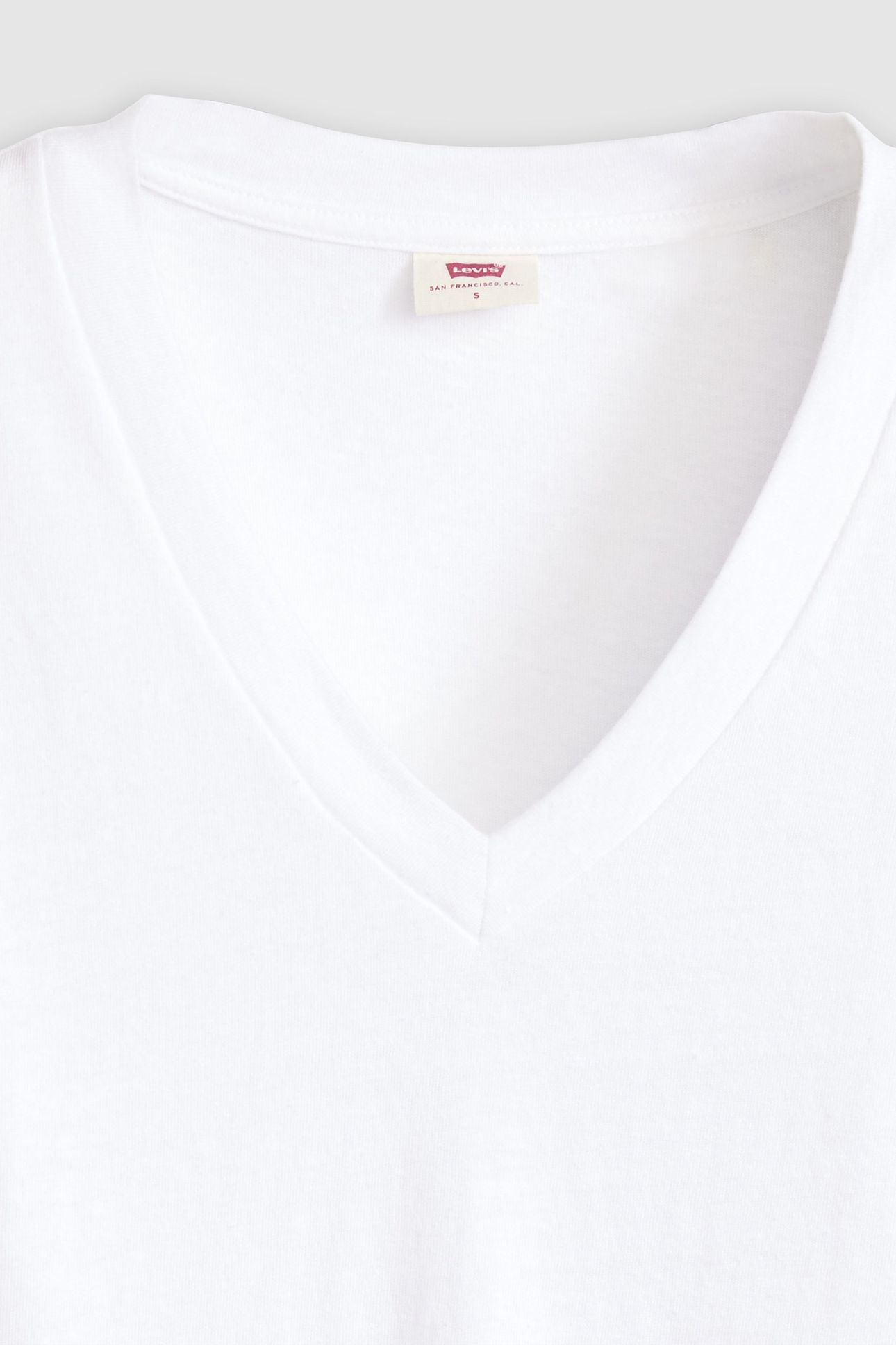 BOXY V-NECK TEE 4
