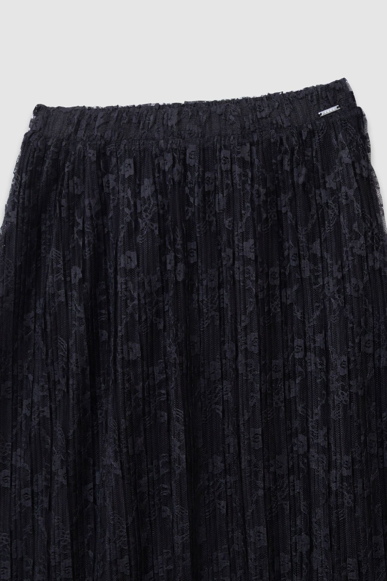 LONG BLACK PLEATED LACE SKIRT 2