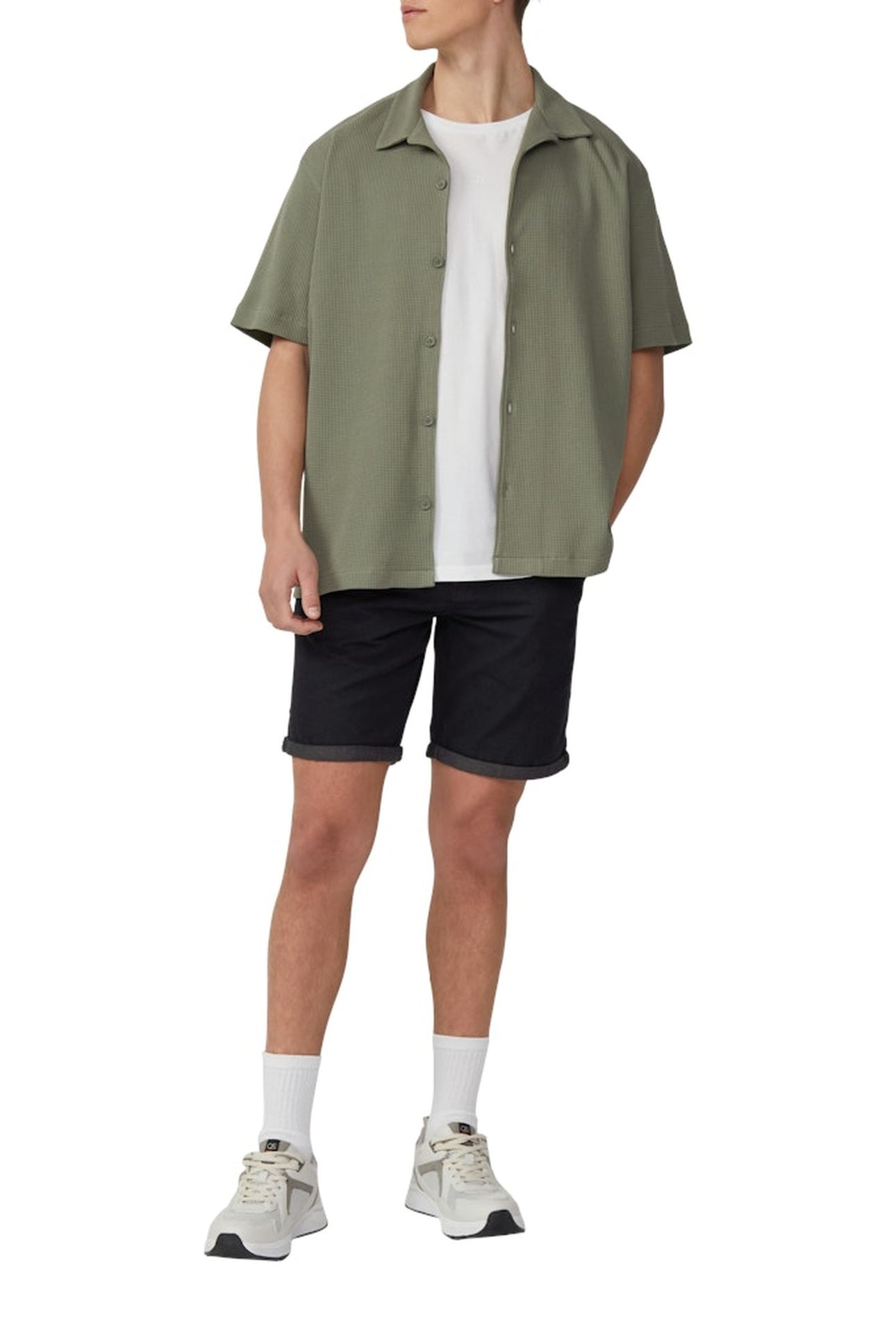 QS SHORTS BLACK 2