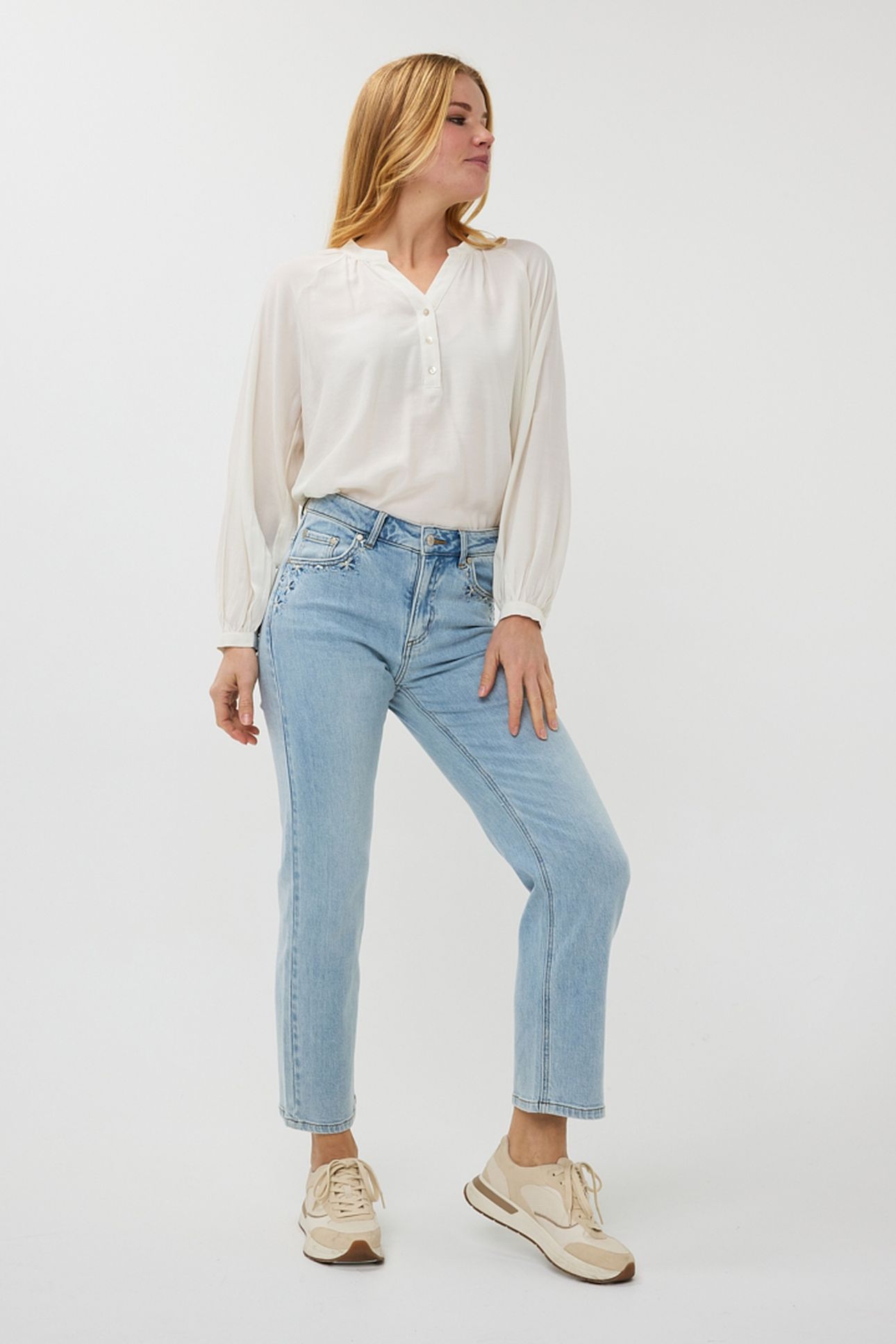 BLOUSE R-NECK RAGLAN OFF WHITE 2