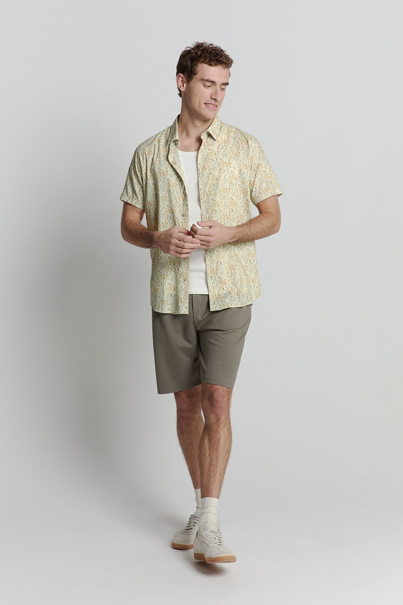 SHIRT SHORT SLEEVE ALLOVER PRINTED YELLOW 2