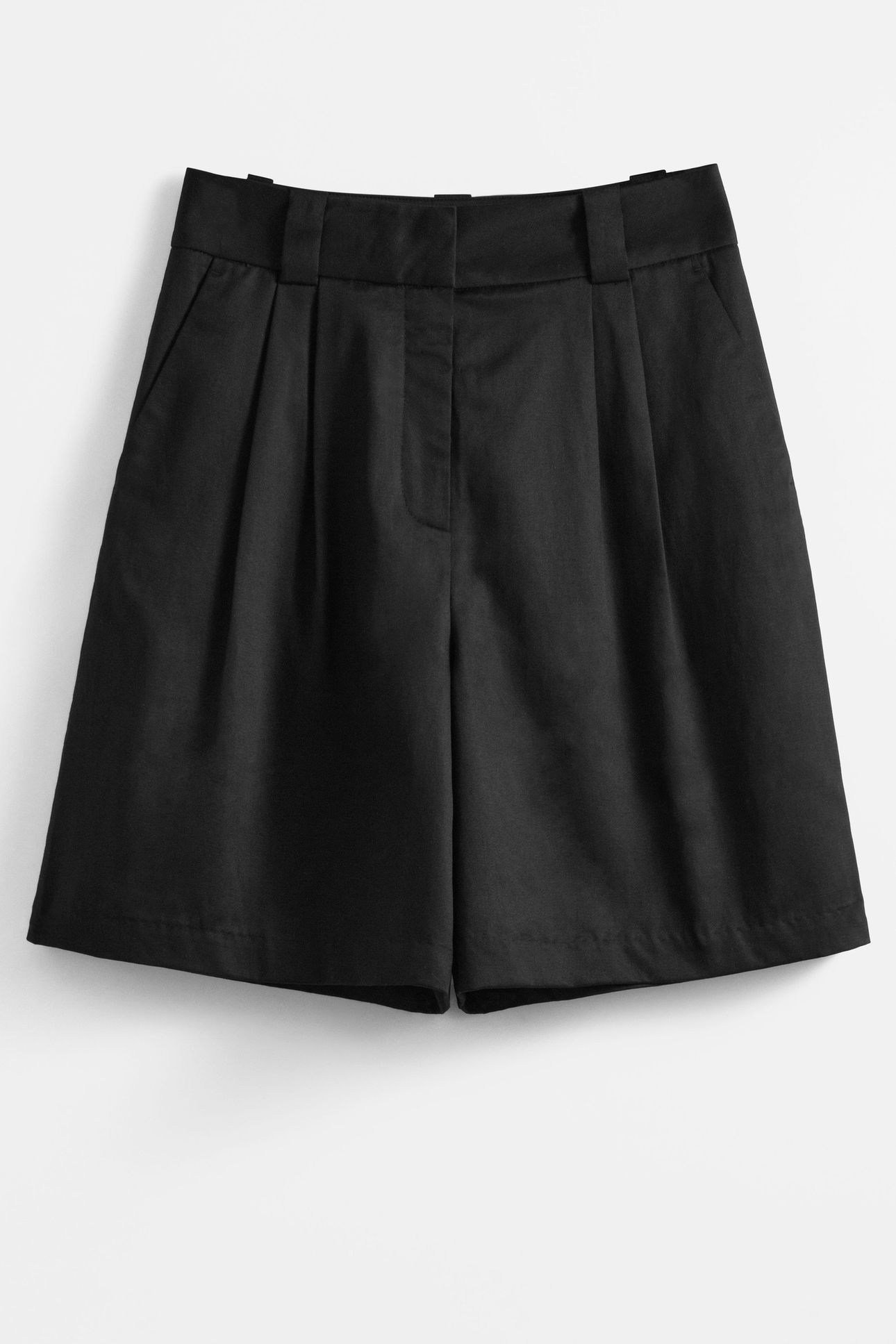 CECIL SHORTS BLACK 3