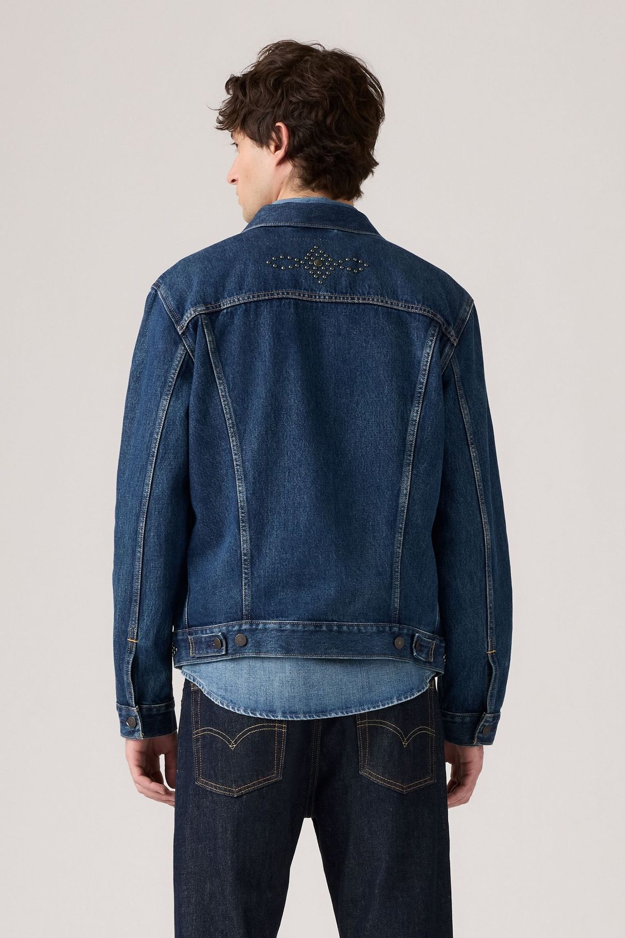 THE TRUCKER JACKET CHECK THIS OUT 3