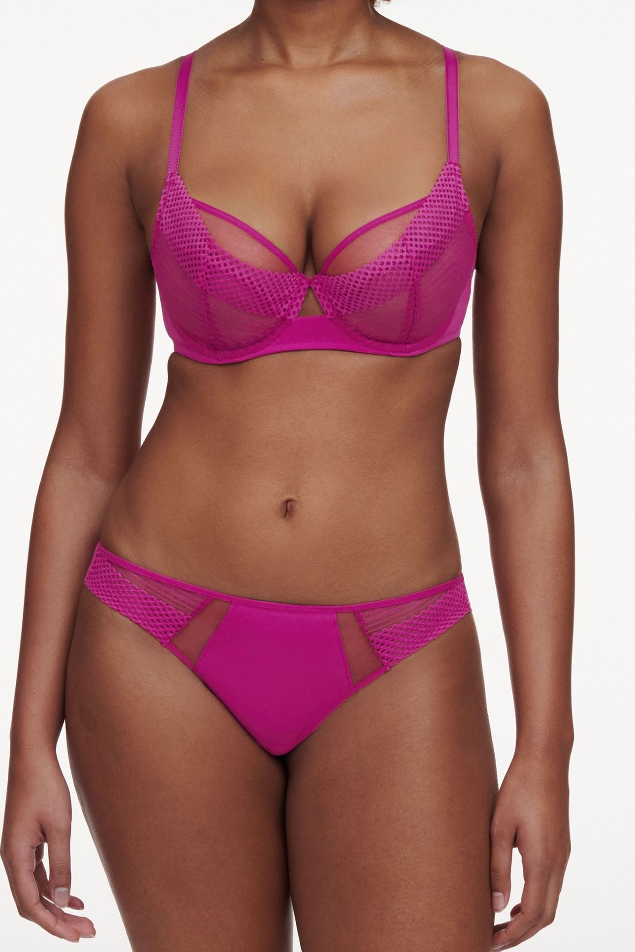 CO BRA UNDERW. COVERING TYRIAN PINK 1