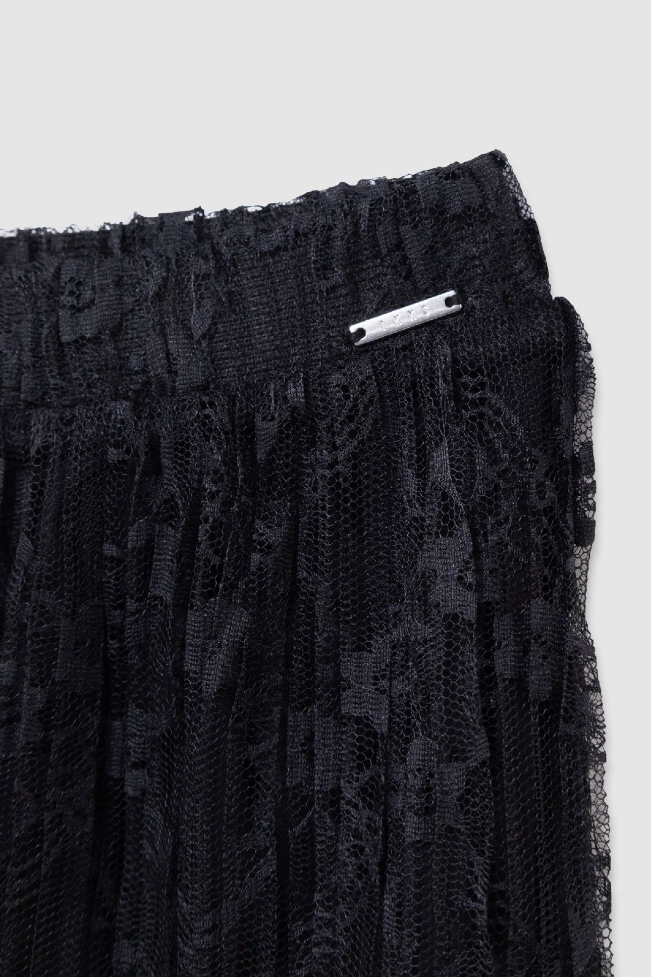 LONG BLACK PLEATED LACE SKIRT 5