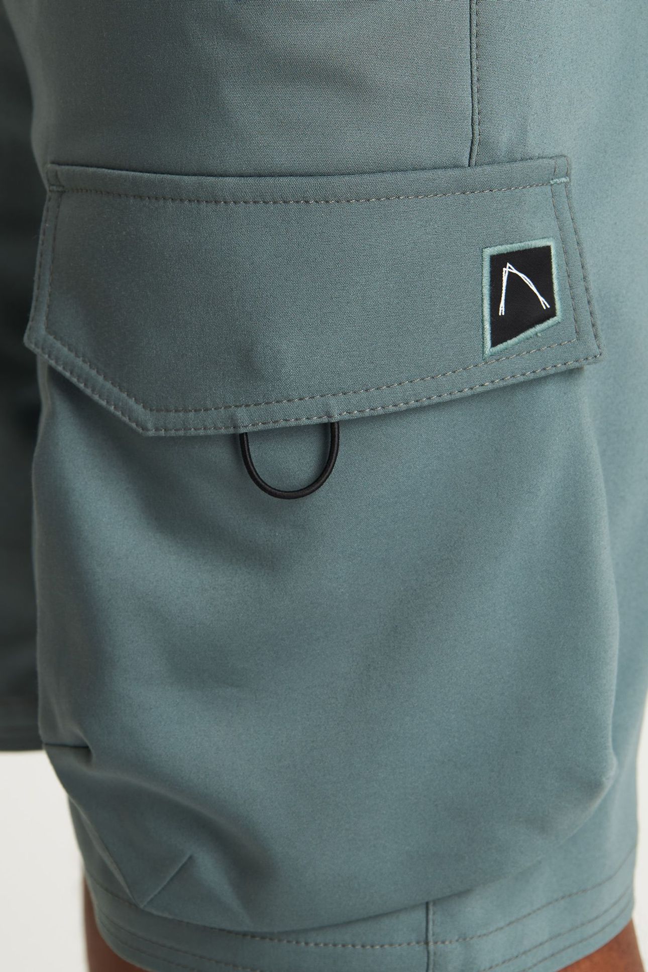 RIFT.S FLOW BERMUDA/SHORT BALSAM GREEN 4