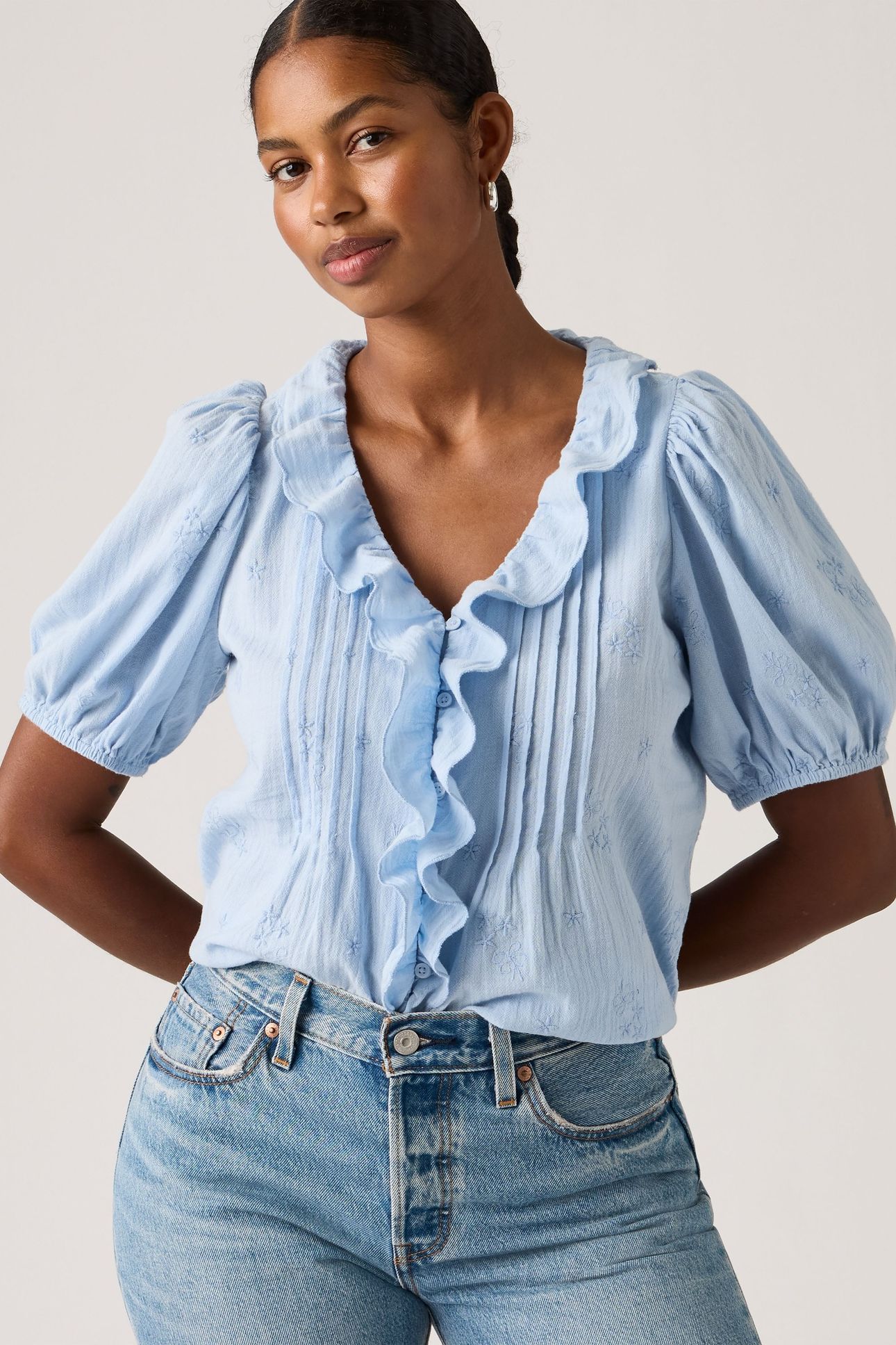 GISELLE RUFFLE BLOUSE 1