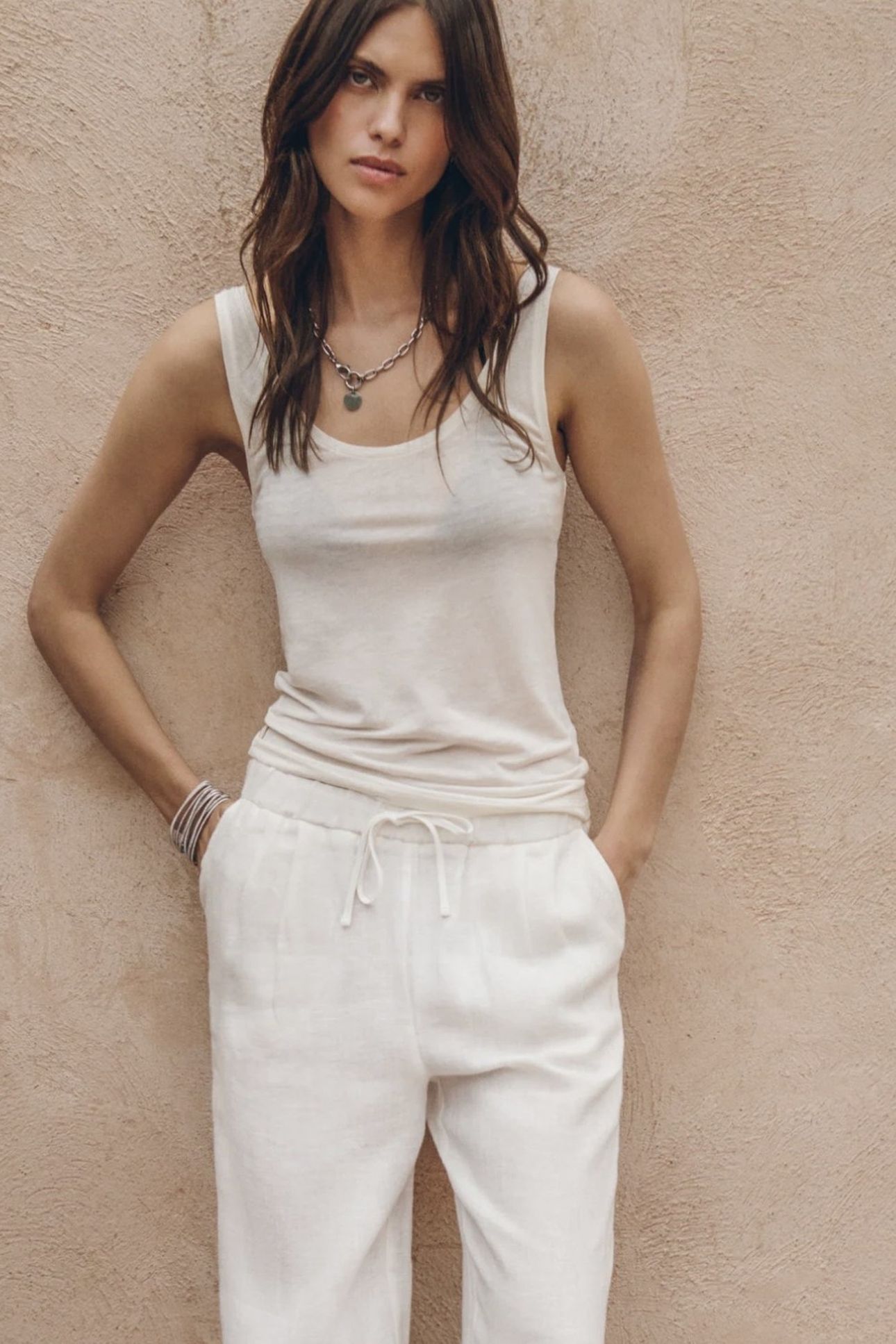 THE WHITE REGULAR TANK TOP MIKUTA WHITE 1