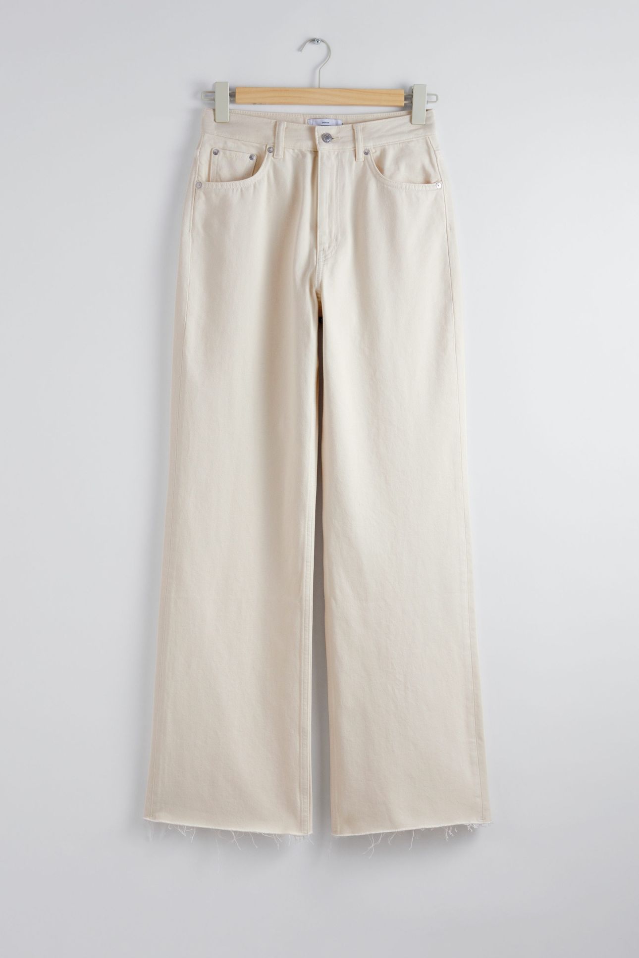 STRAIGHT CUT WHITE 3