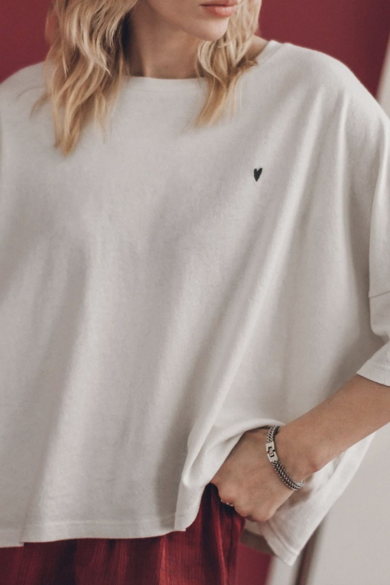 THE WHITE HEART LOOSE T-SHIRT WHITE 1