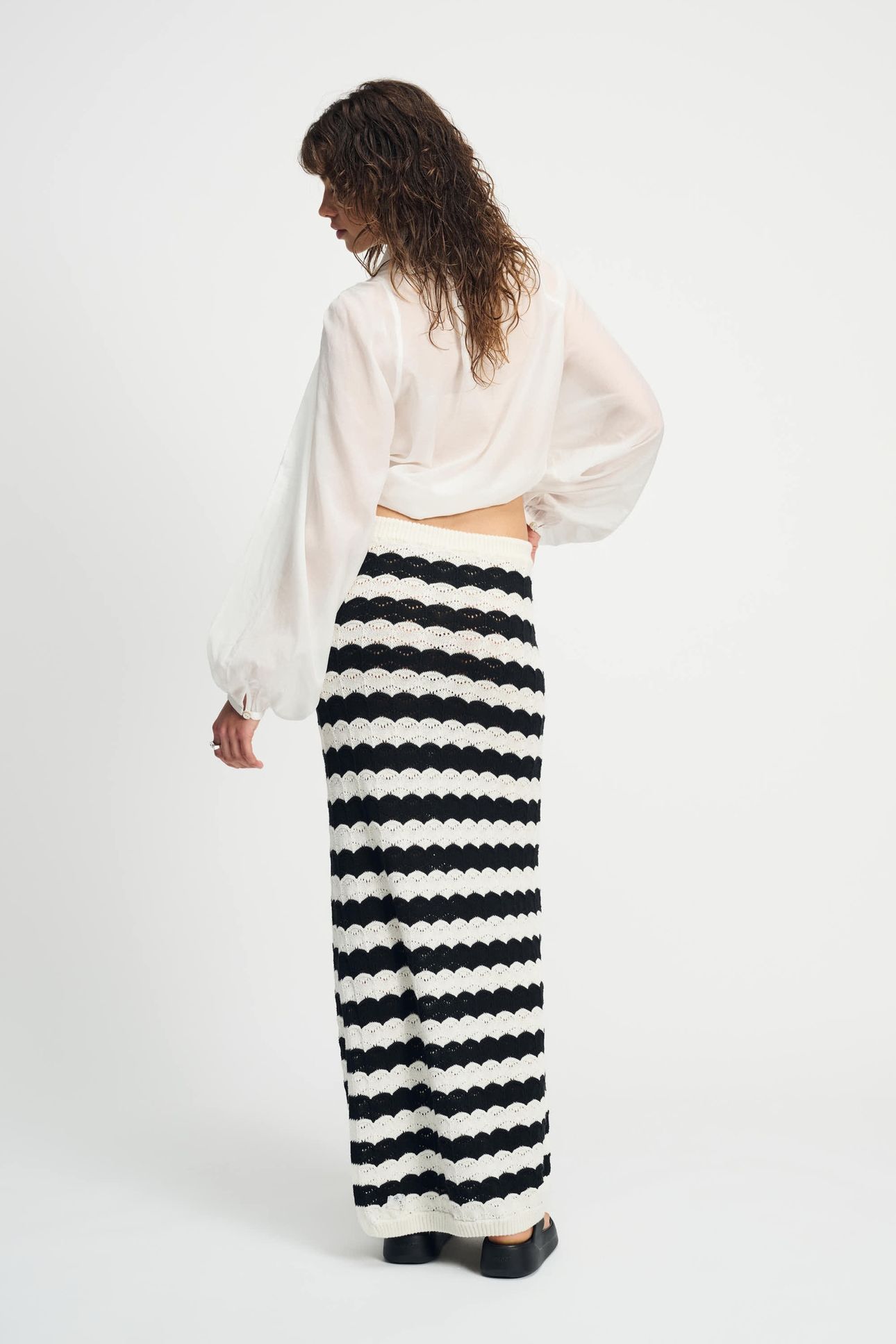 SKIRT - CROCHET BLACK WHITE 4