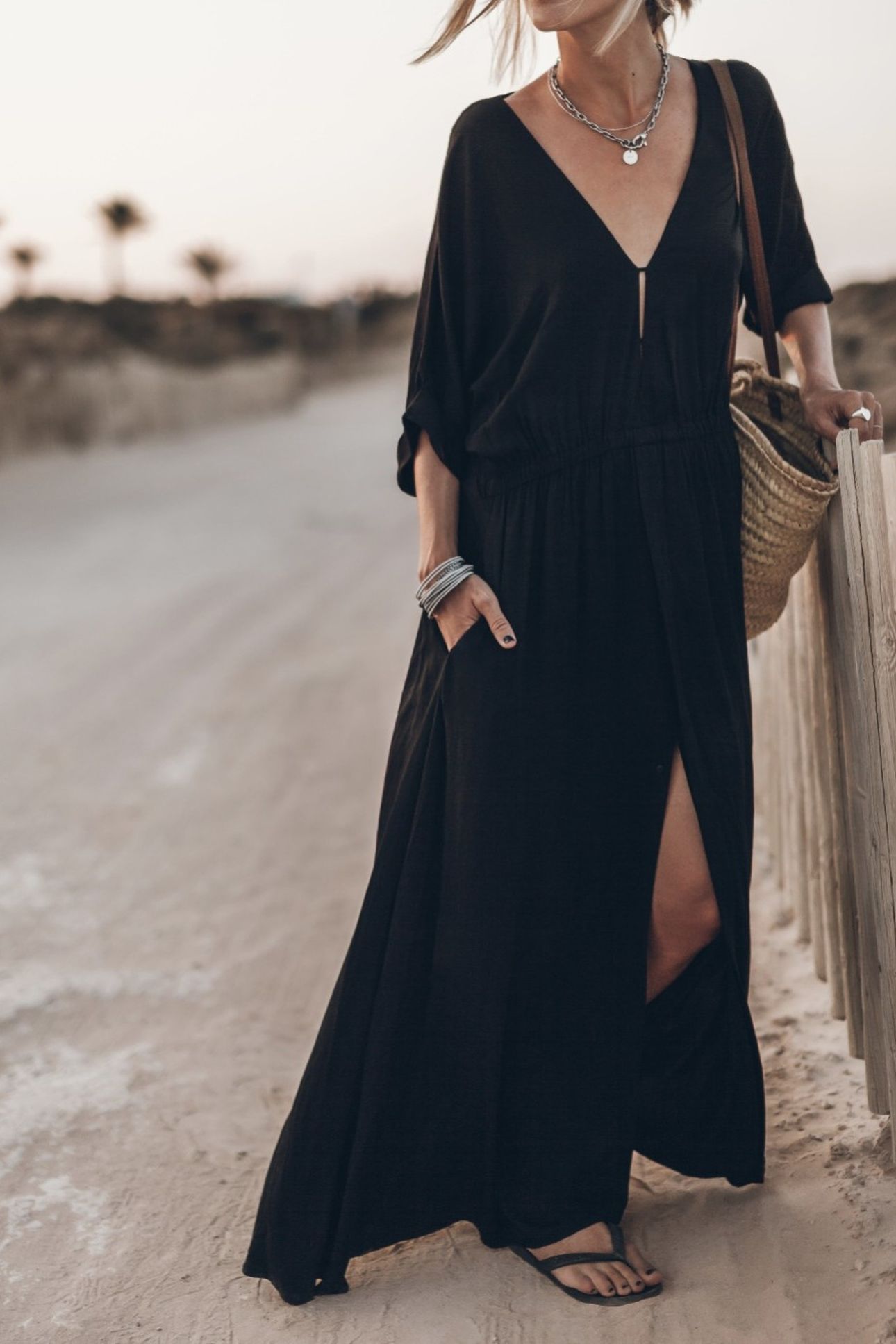 THE BLACK LONG CHILL DRESS BLACK 1