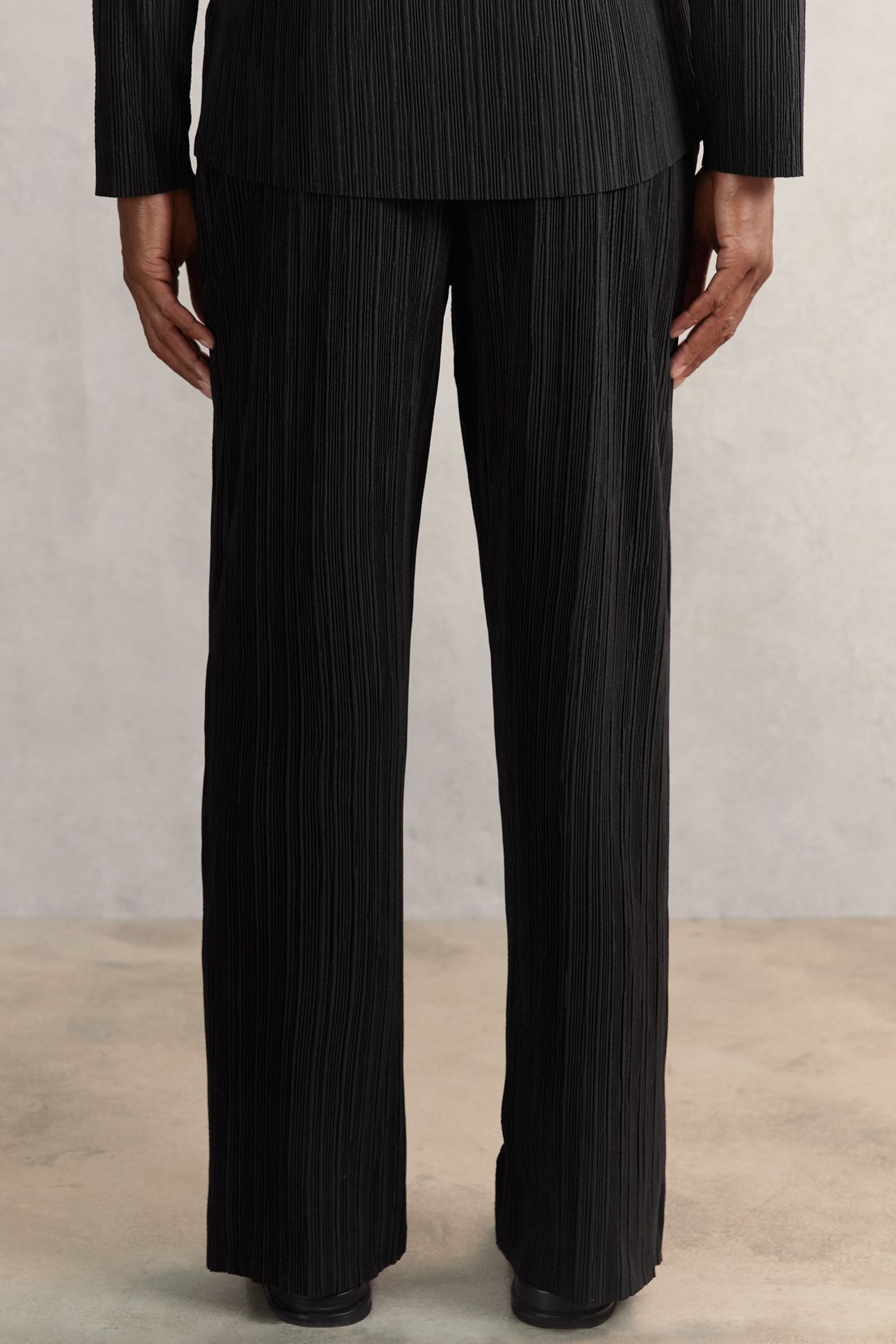 PLISSE WIDE LEG TROUSER BLACK 3