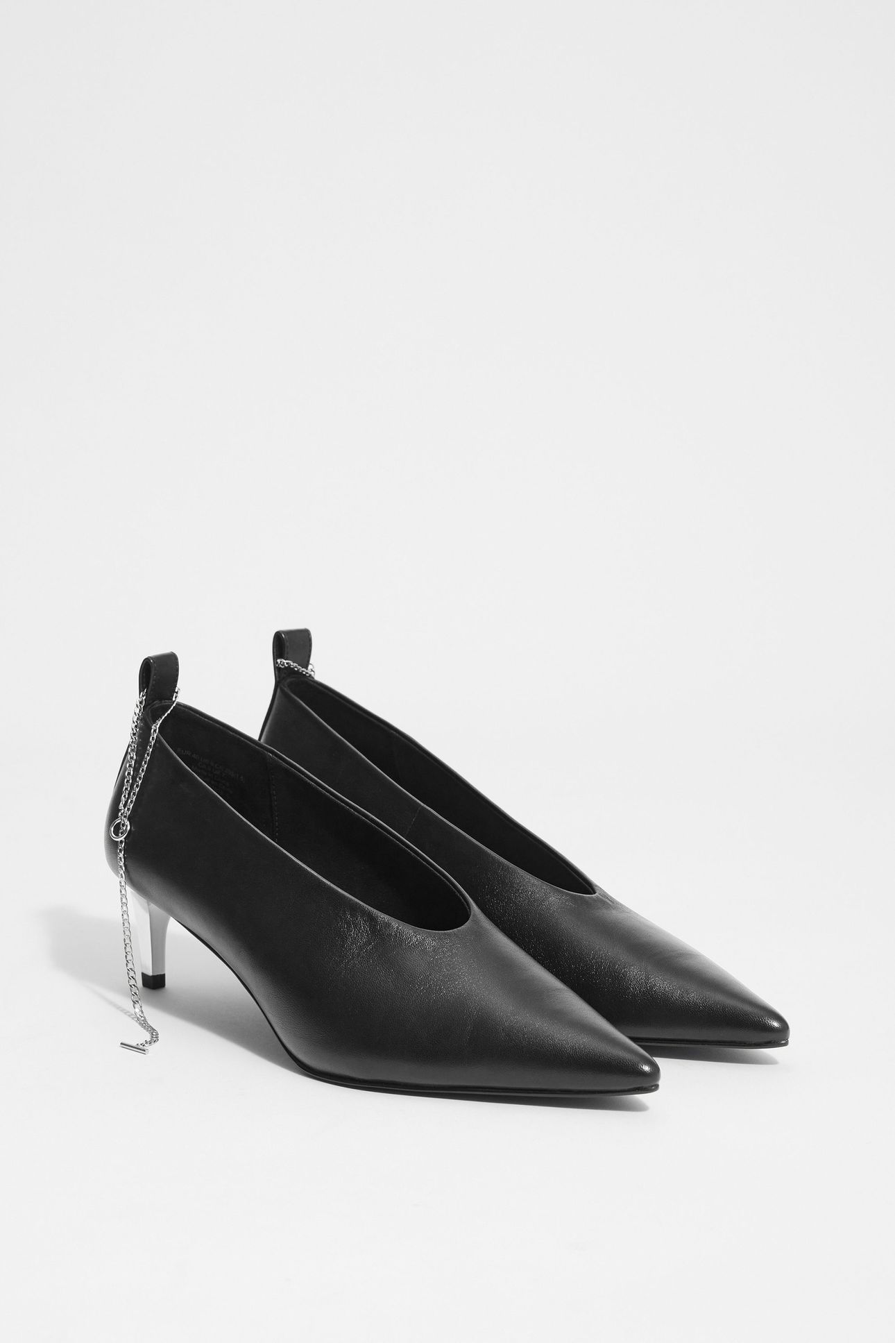 CARA PUMP BLACK 2