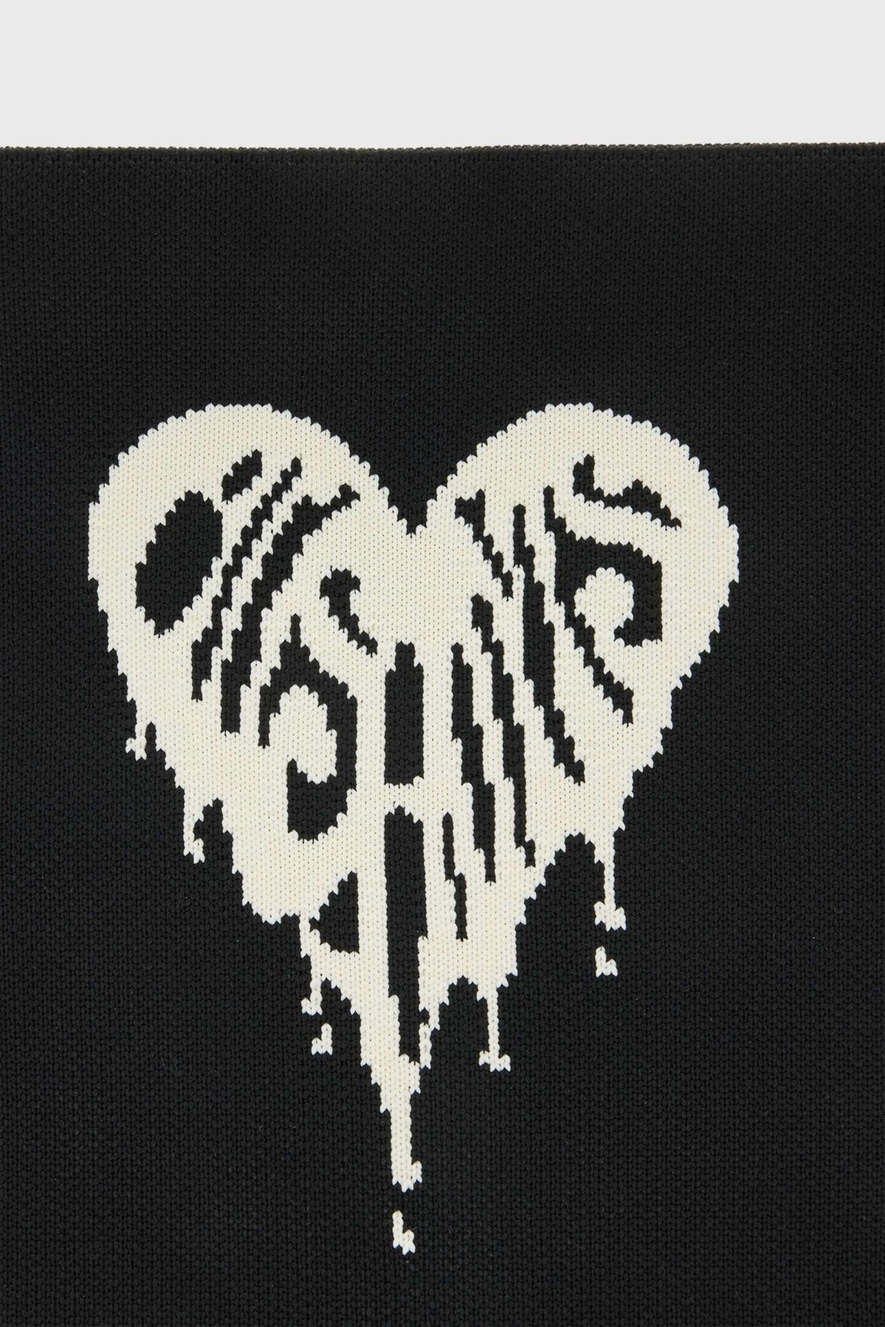 IZZY HEART CLUTCH BLACK 4