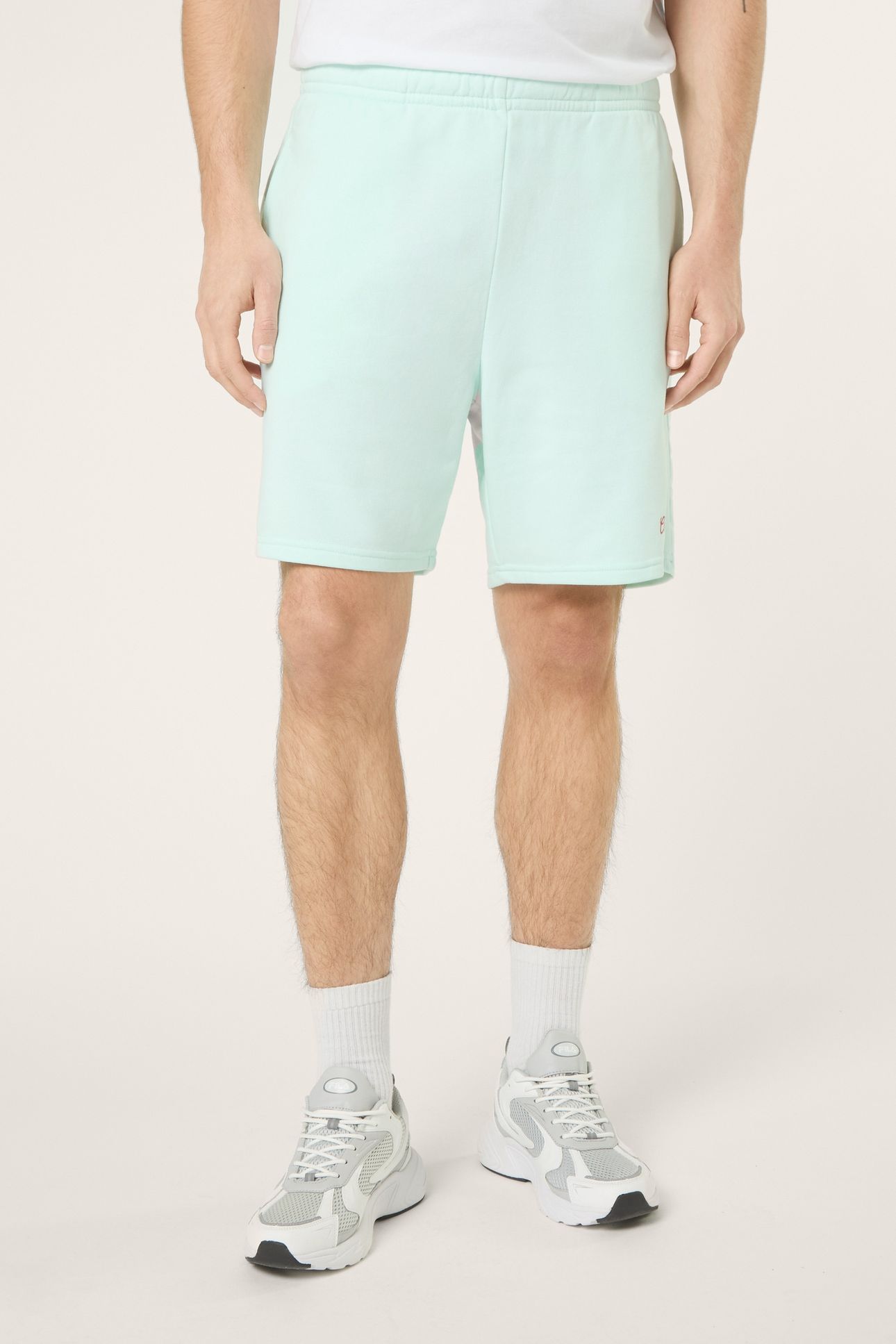 VILLA RELAXED GRAPHIC SHORTS SOOTHING SEA 1