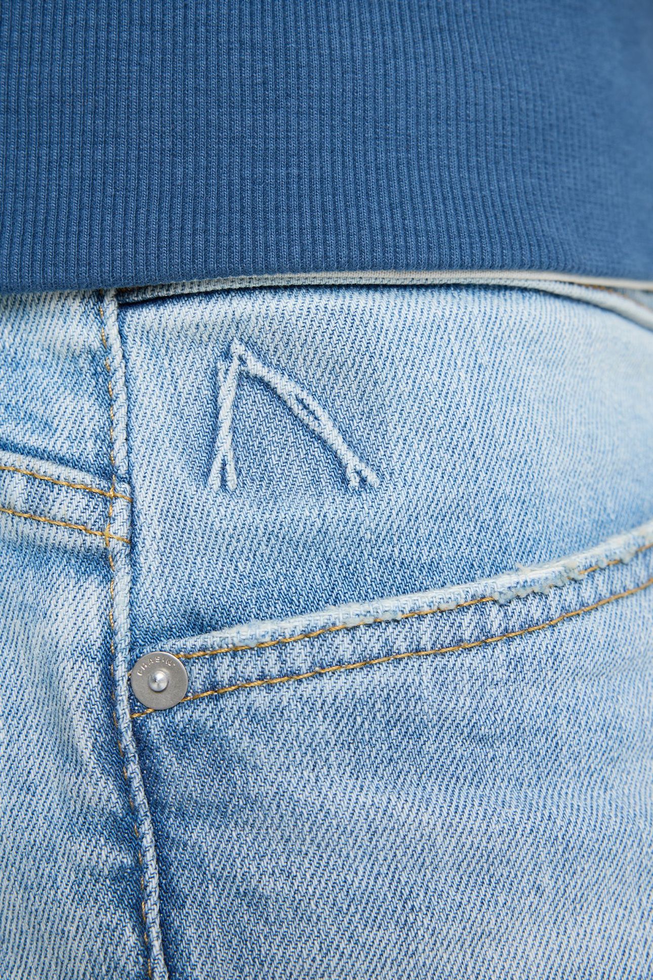 HELYX STRIDE PANTS DENIM LIGHT BLUE REPAIRED 4
