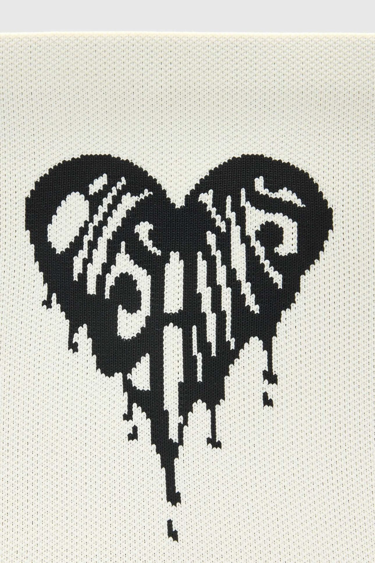 IZZY HEART CLUTCH WHITE 7