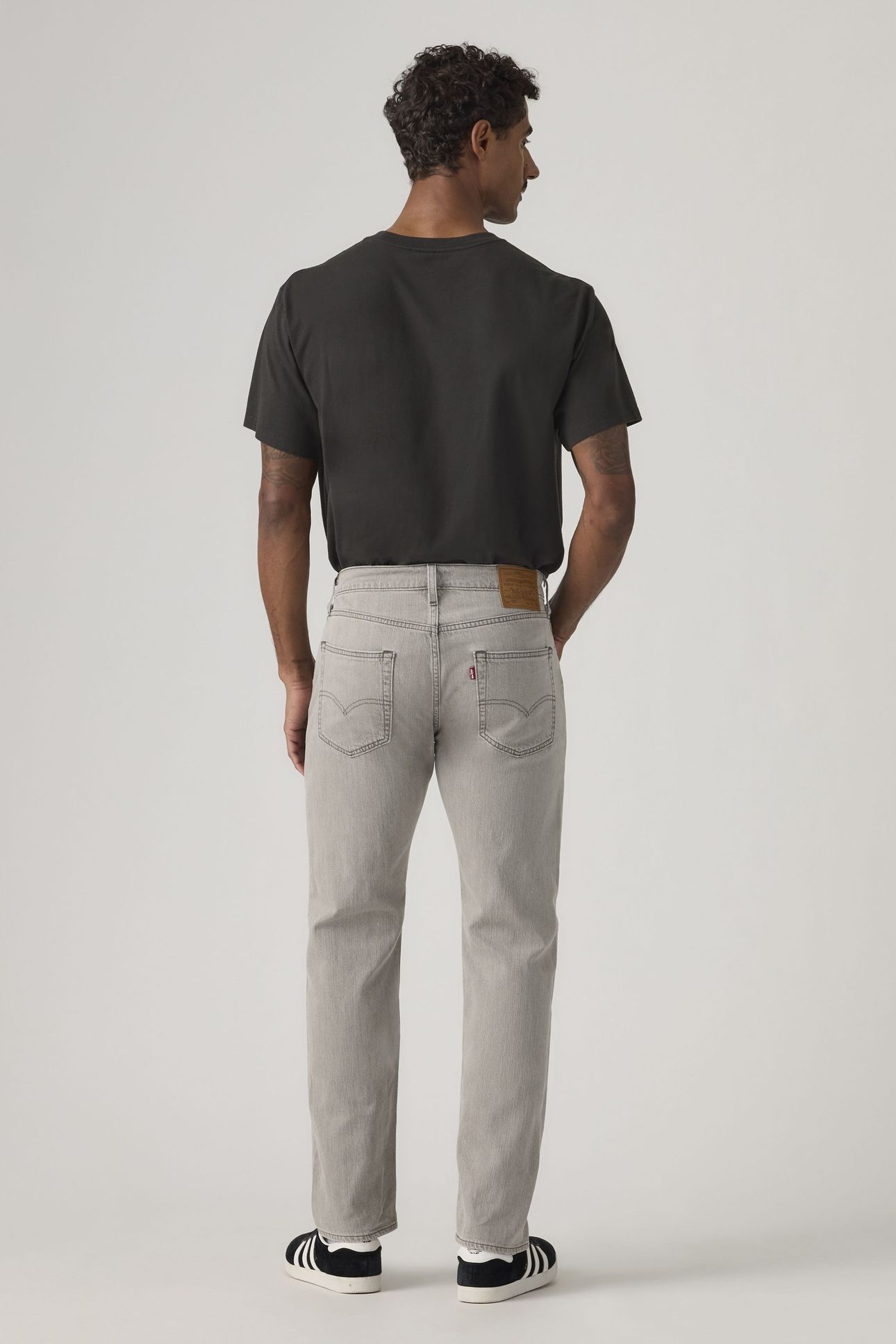502™ TAPER LIGHTWEIGHT JEANS 3