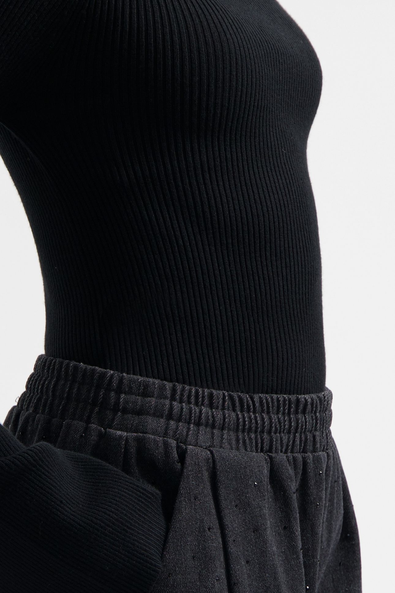 NOUS SOMMES LABELS – GINA PANTS BLACK 6