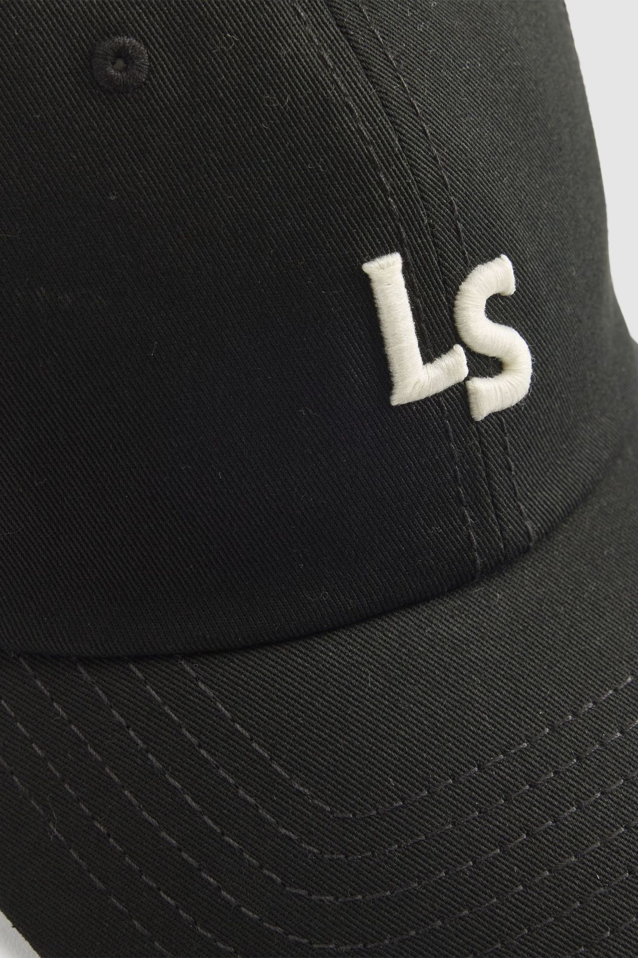 MONOGRAM CAP 5