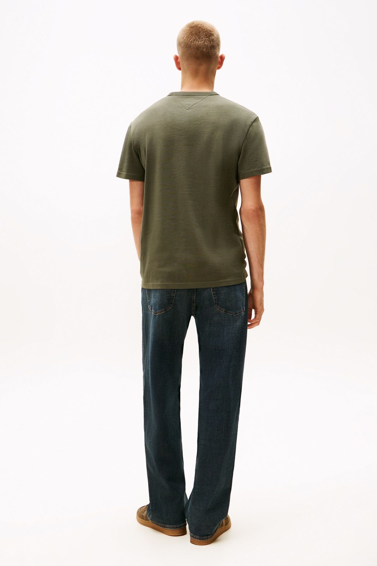 REGULAR BADGE TEE PEWTER GREEN TONAL 3