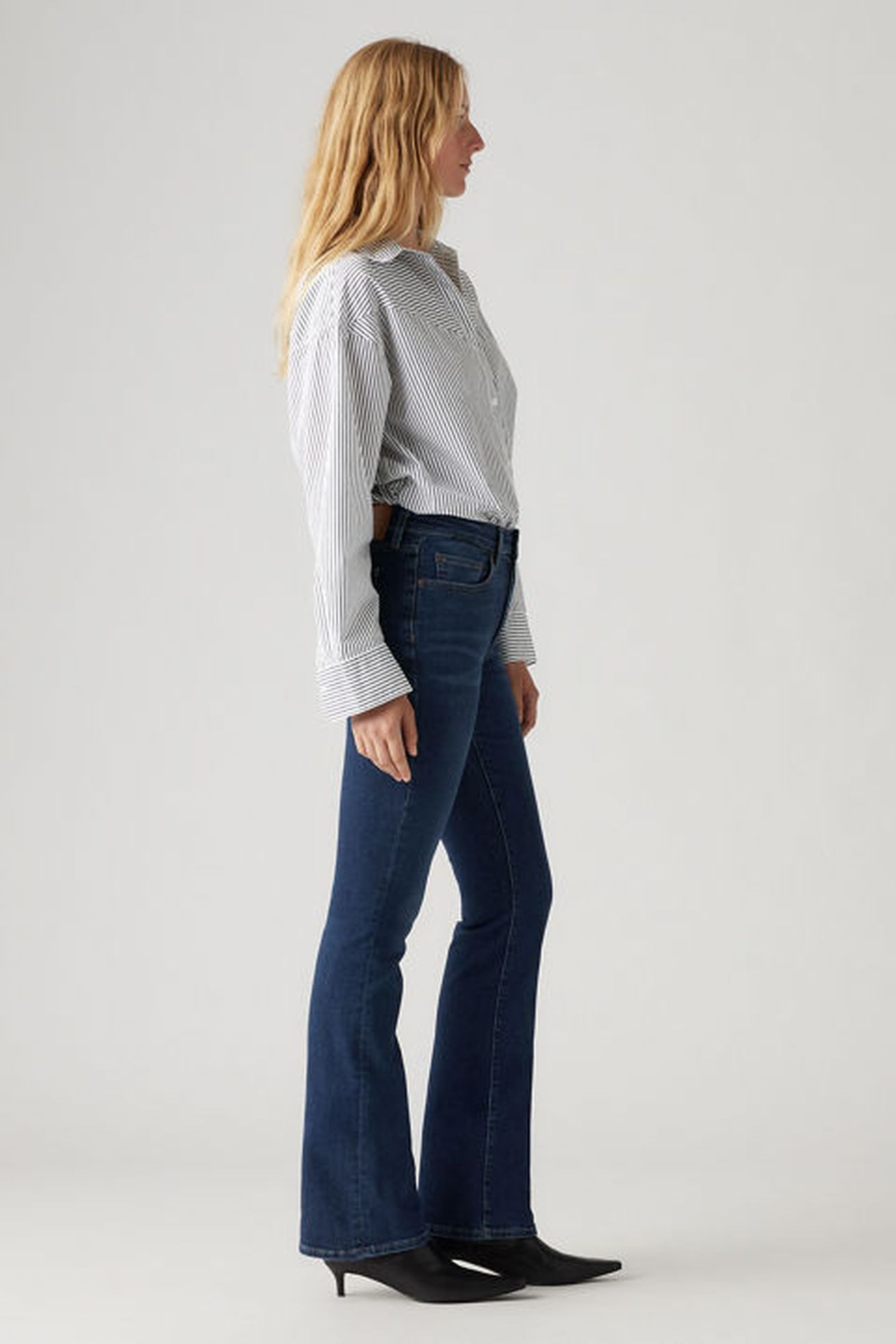725 HIGH RISE BOOTCUT JEANS 4