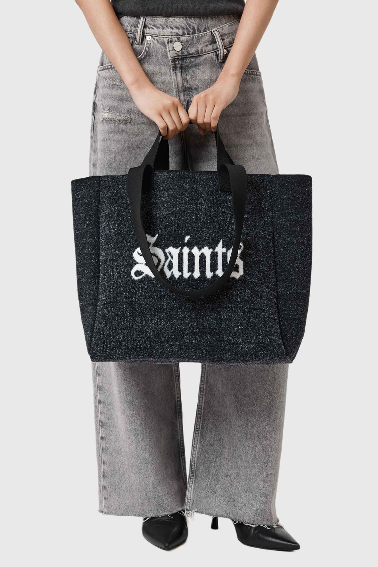 IZZY FZZY SAINT TOTE BLACK 1