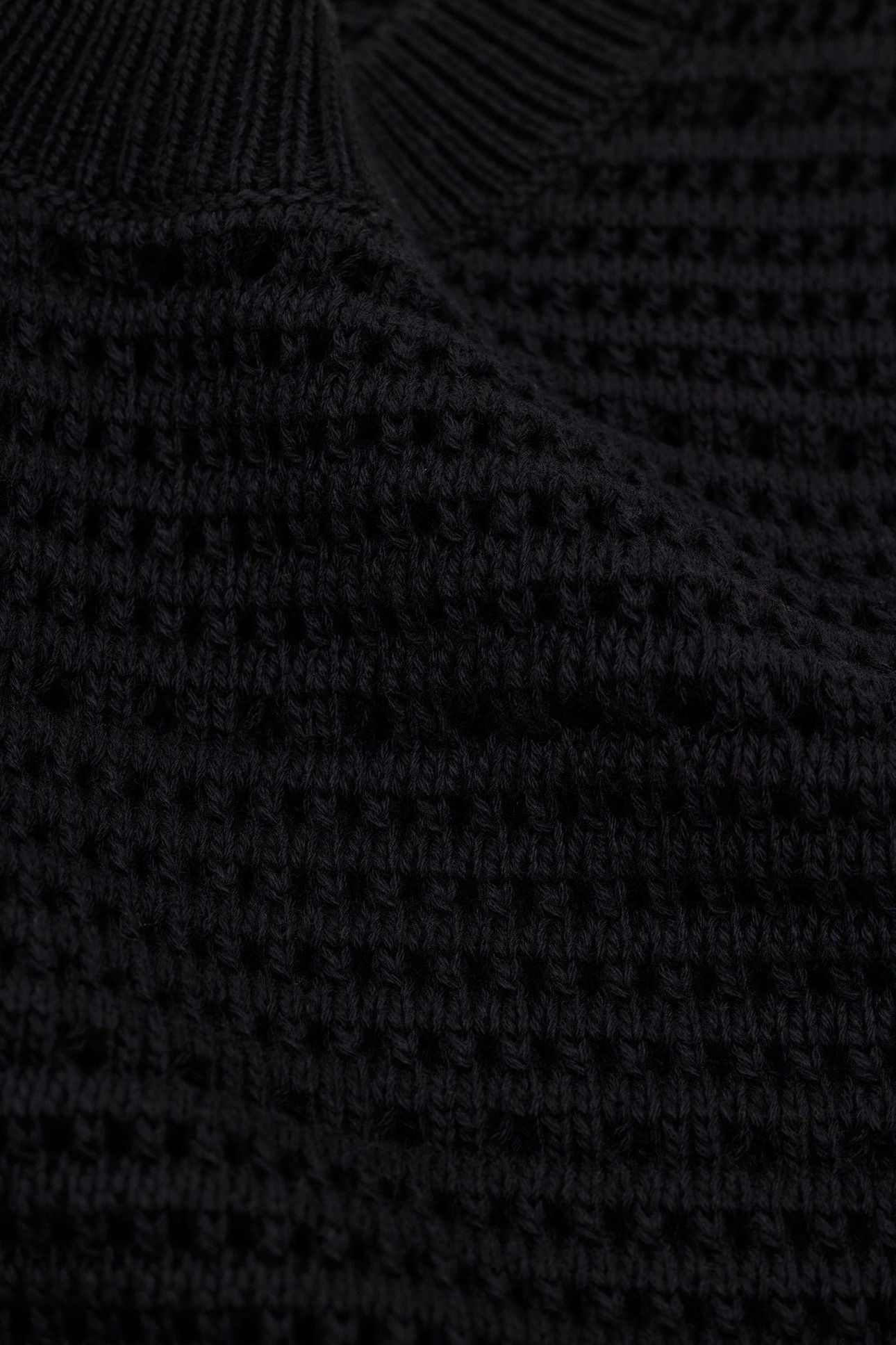 CROCHET TANK TOP BLACK 5