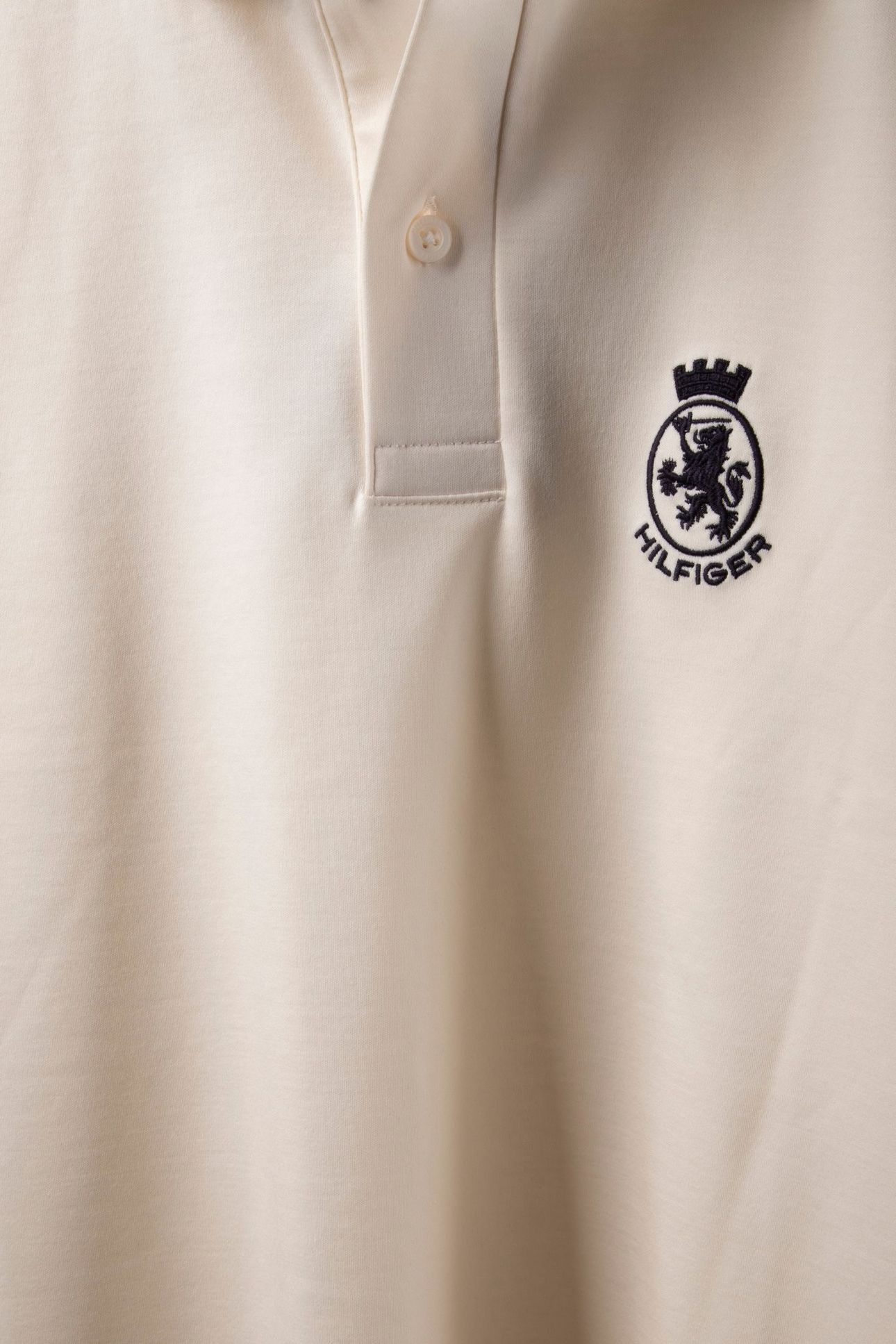 LS GIFTING INTERLOCK POLO IVORY PETAL 4