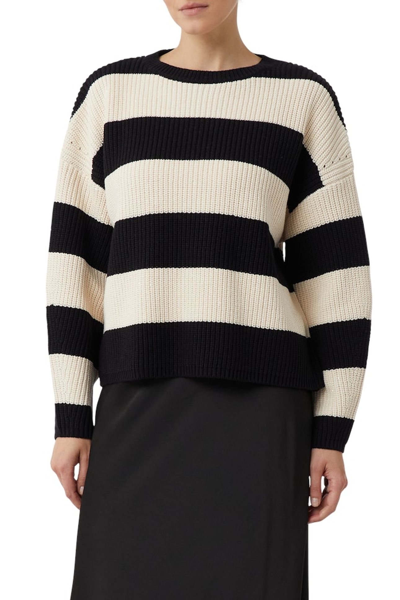 PULLOVER BLACK 1