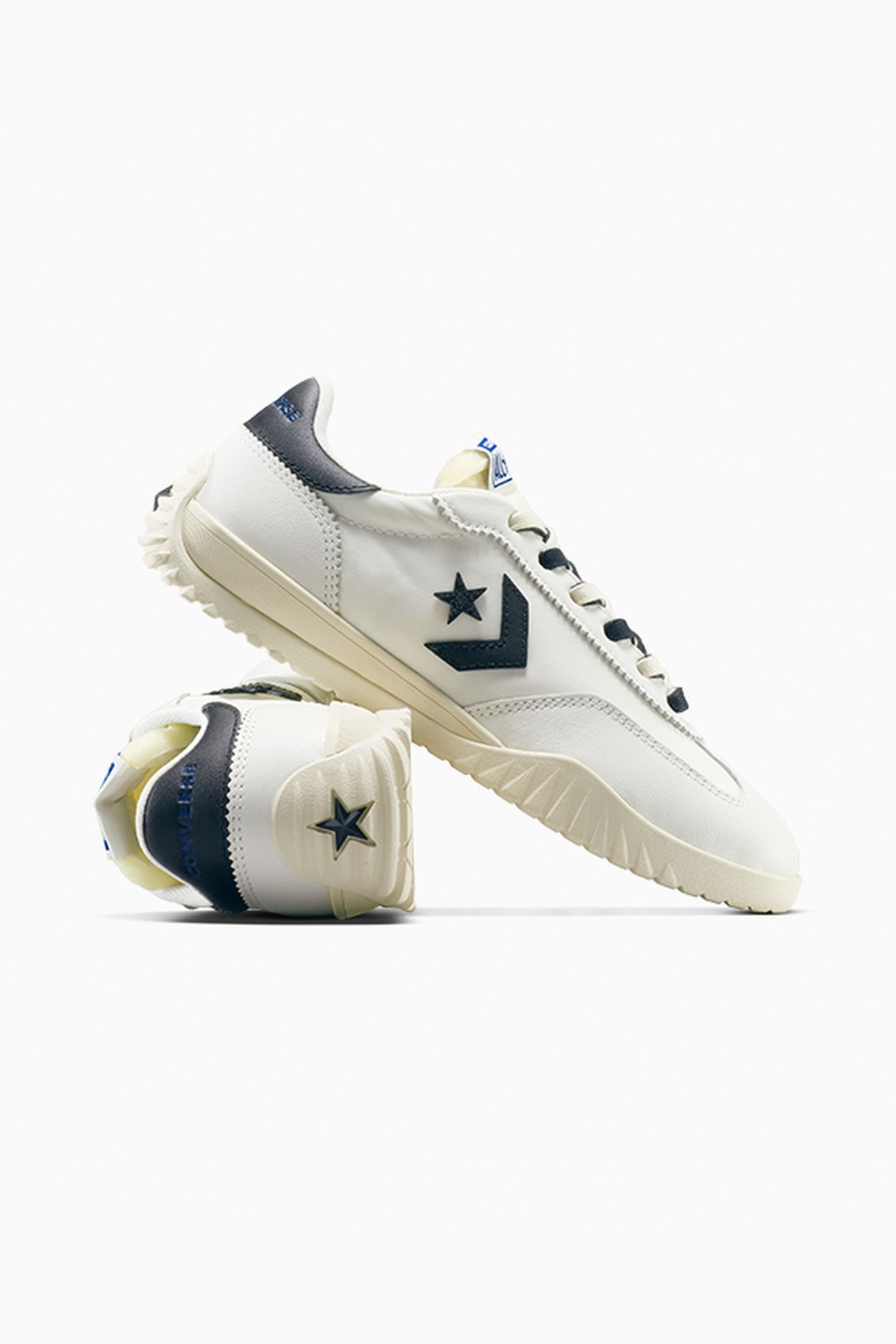 UNISEX RUN STAR TRAINER OX VINTAGE WHITE 4