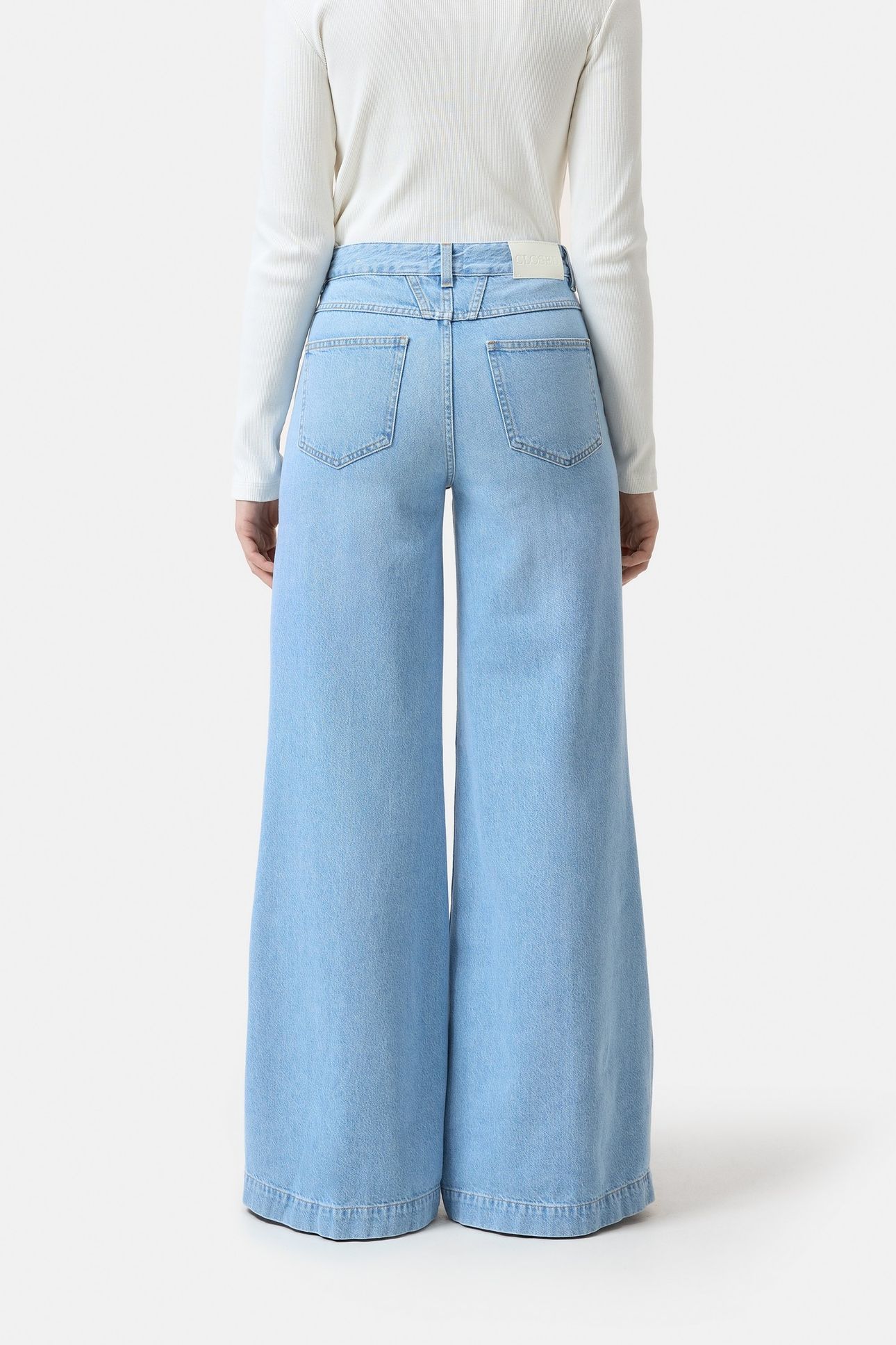 GLOW-UP LIGHT BLUE 2