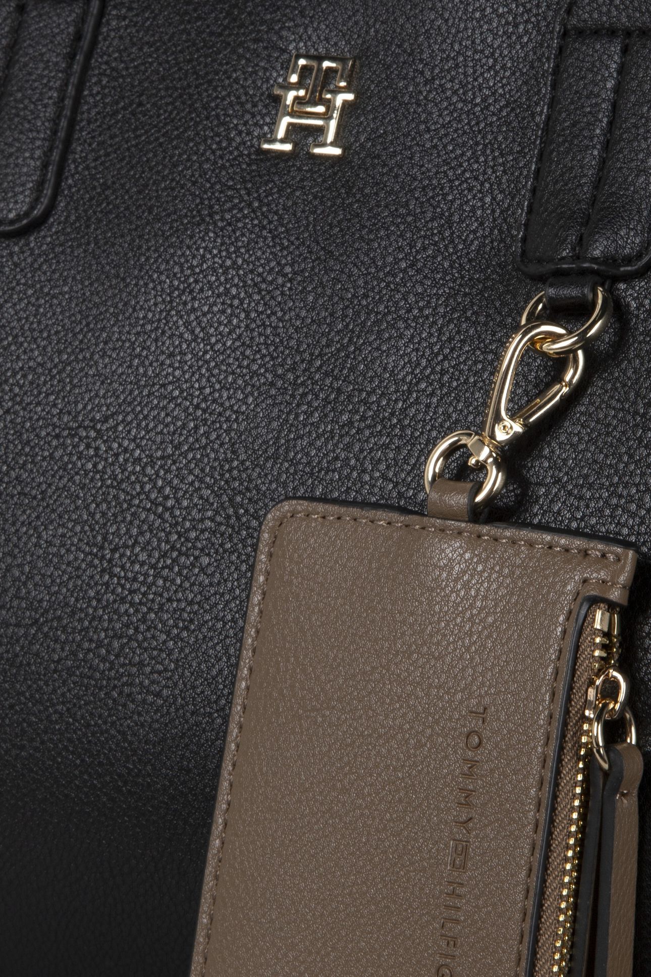 ICON MINI TOTE BAG BLACK 4