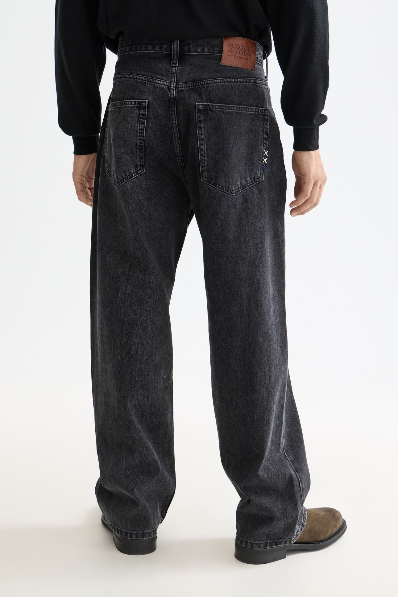 CORE THE PITCH LOOSE FIT JEANS — BLACK BUZZ BLACK 6