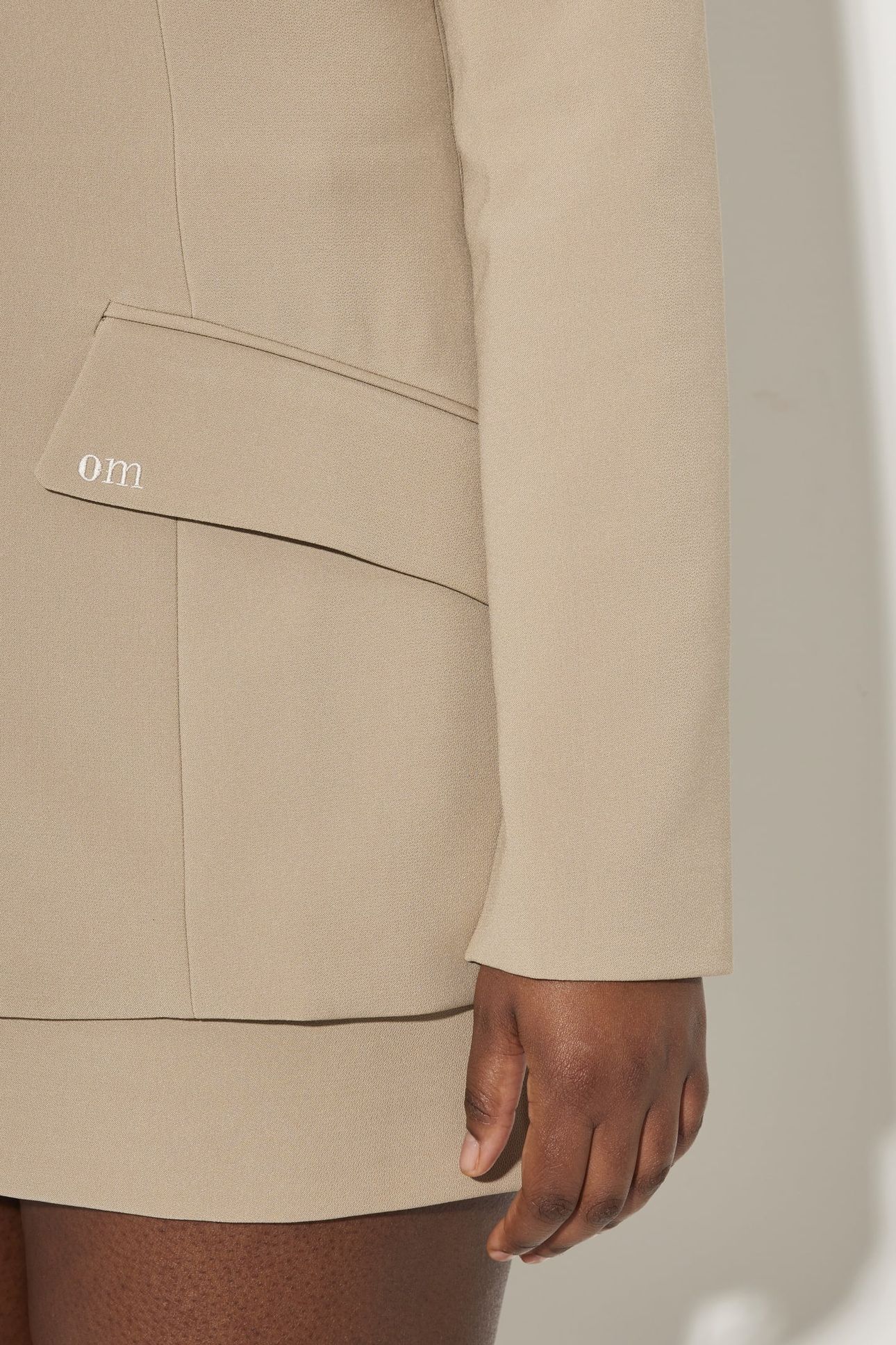 TAILORED JACKET TAUPE 3