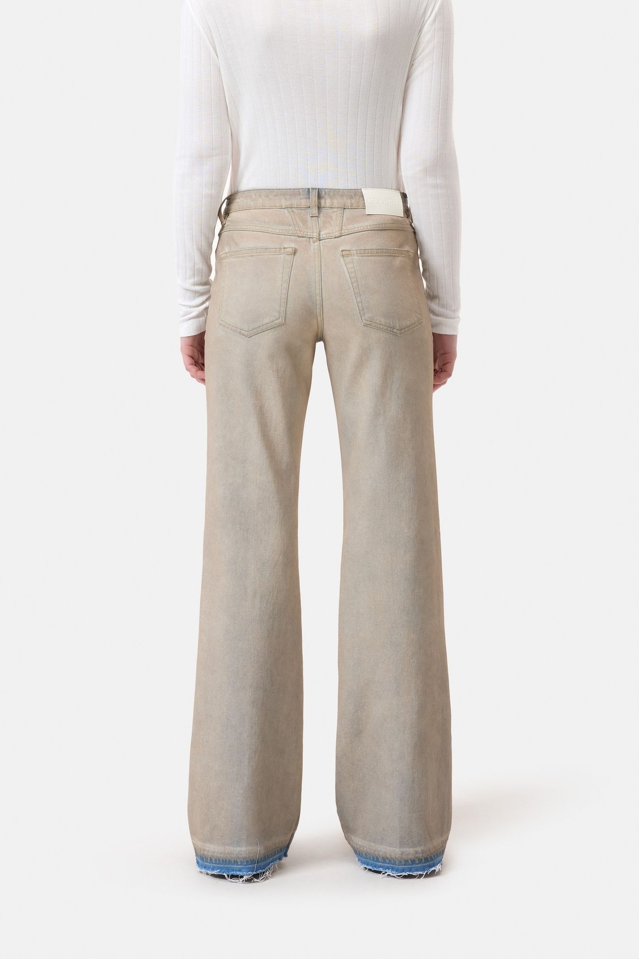 GILLAN LIGHT BLUE 2