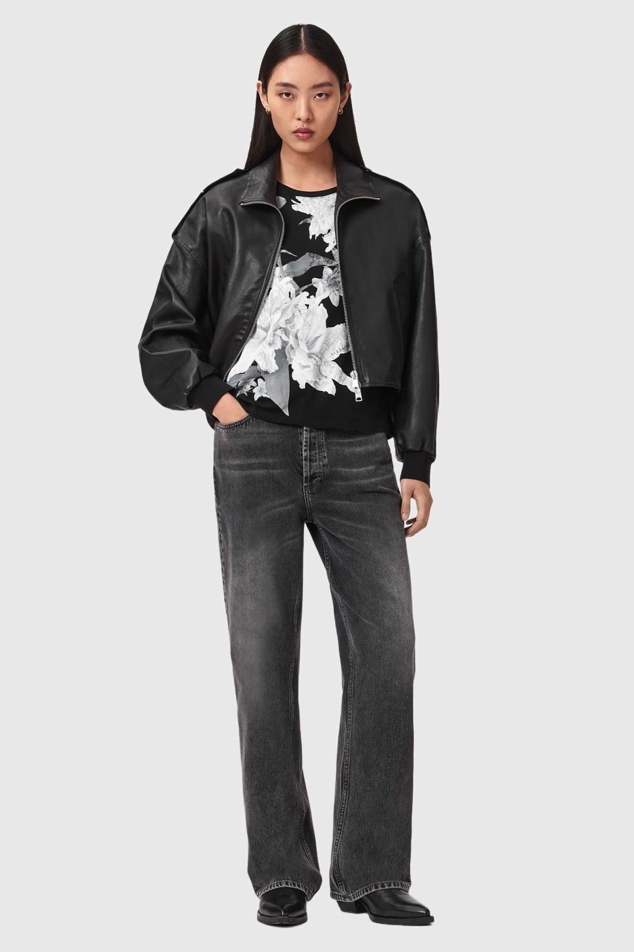 CRYSTAL ANNA TEE BLACK 1