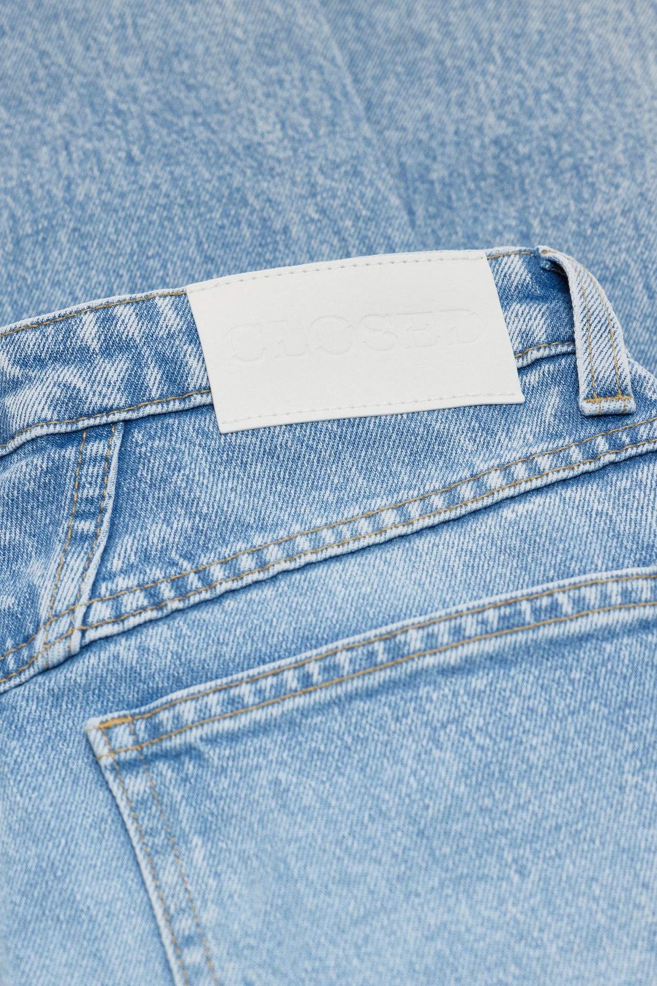 JAYLEN LIGHT BLUE 3
