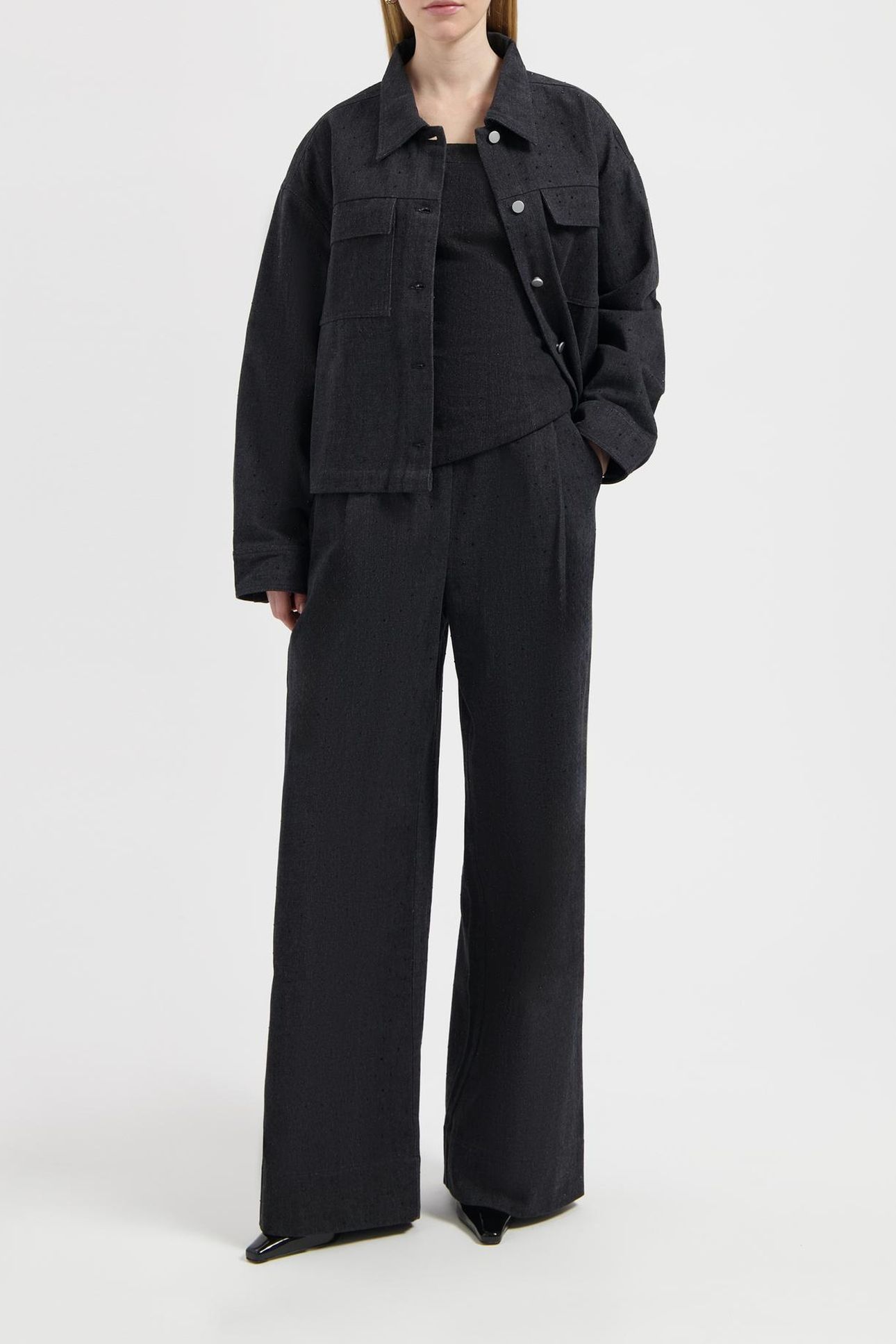 NOUS SOMMES LABELS – DANA JACKET BLACK 2